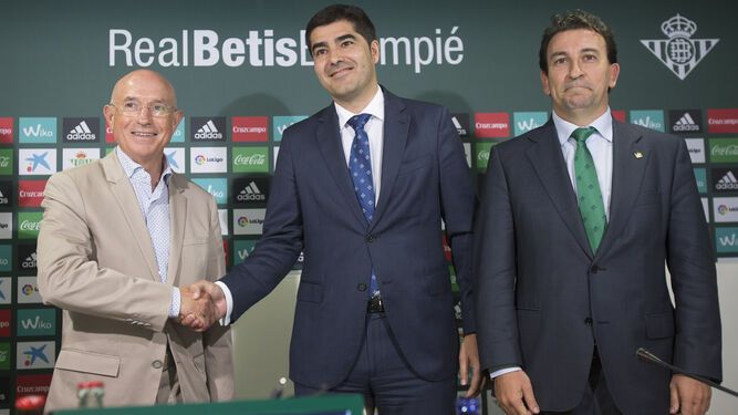 Serra Ferrer, Ángel Haro y Catalán