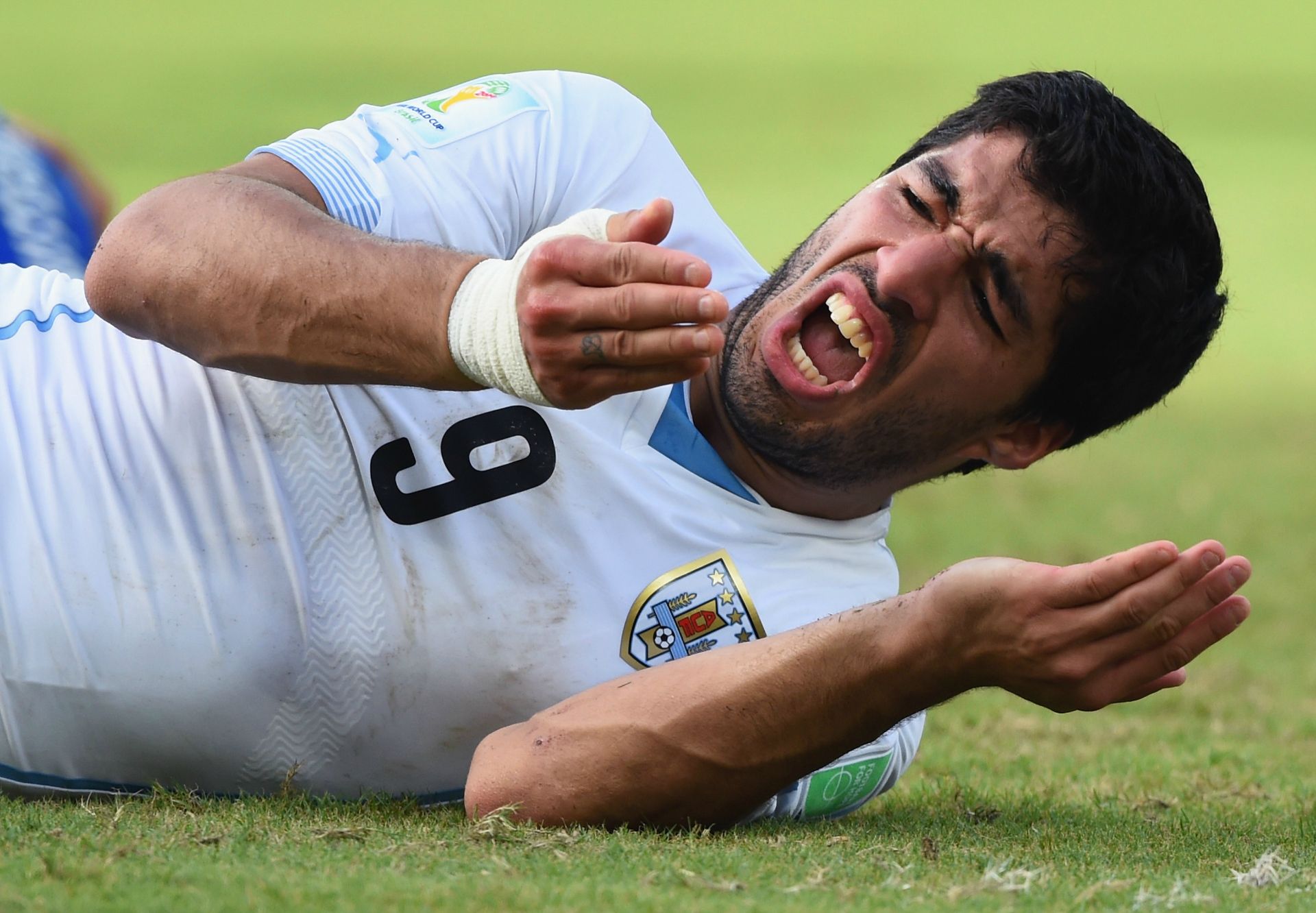 Luis Suarez Uruguay Italy