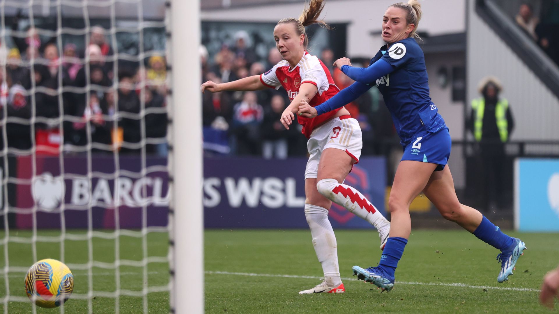 Beth Mead Arsenal West Ham WSL 2023-24