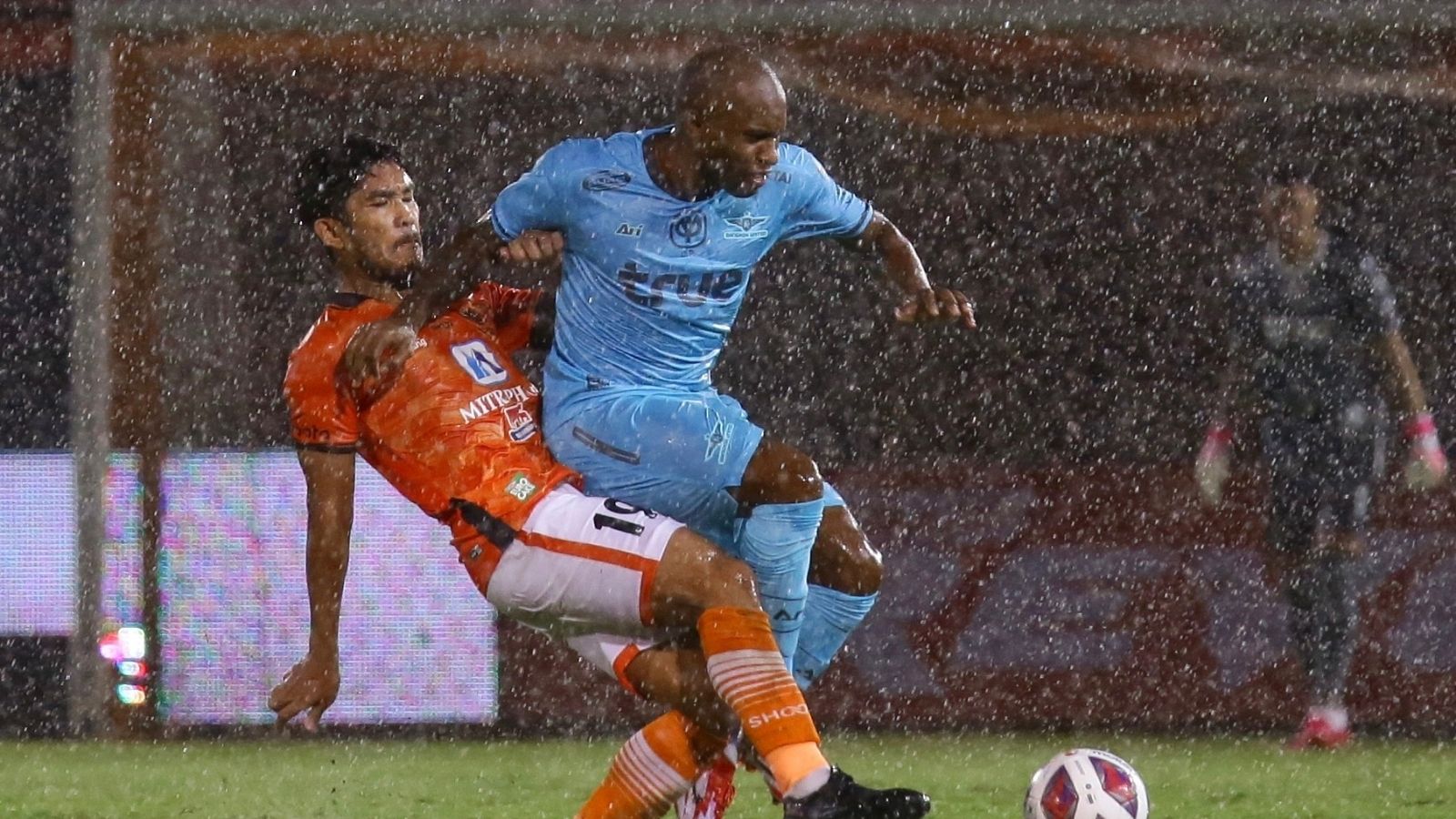 ราชบุรี - ทรู แบงค็อก