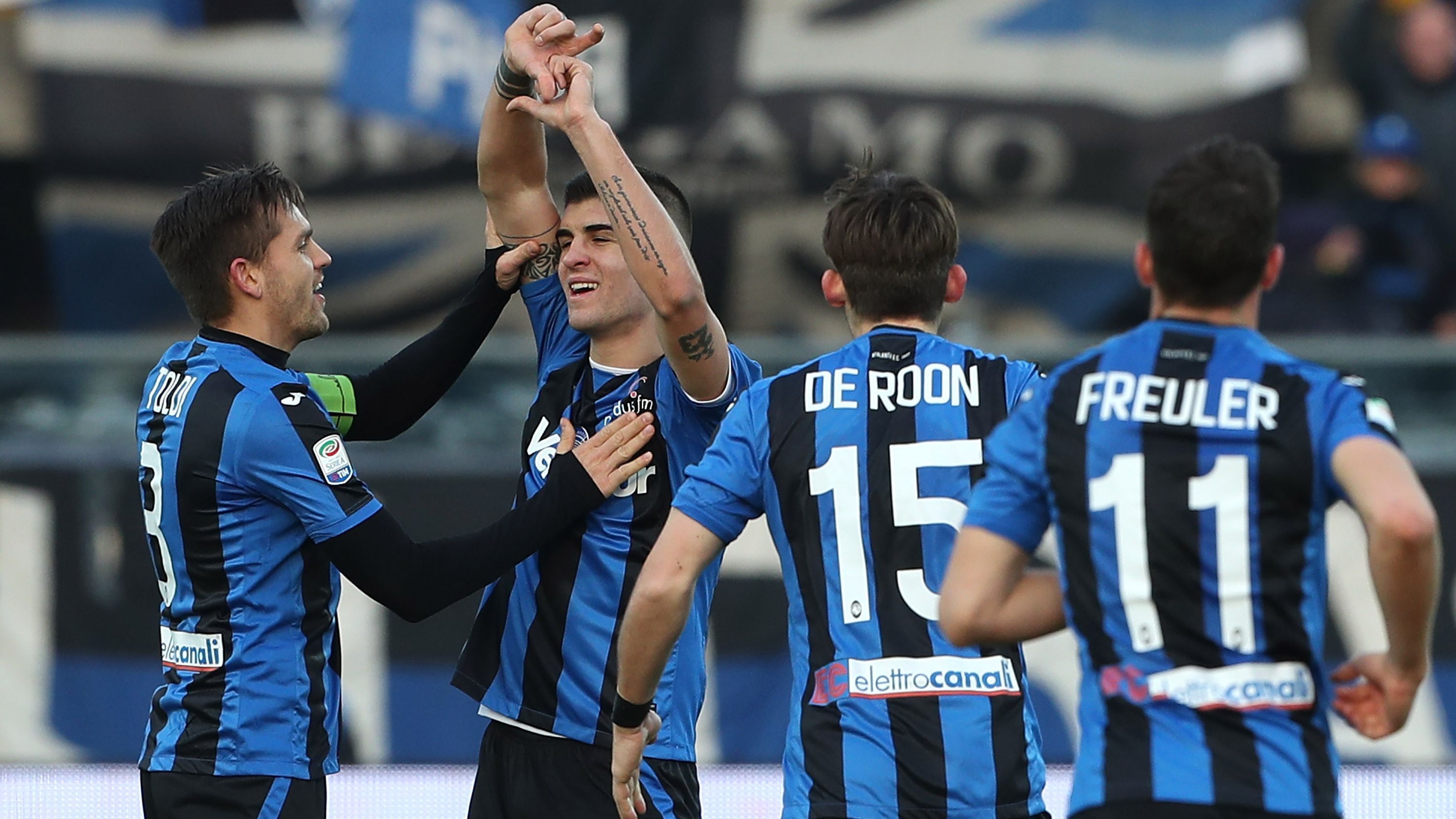 Mancini Atalanta Chievo celebrating