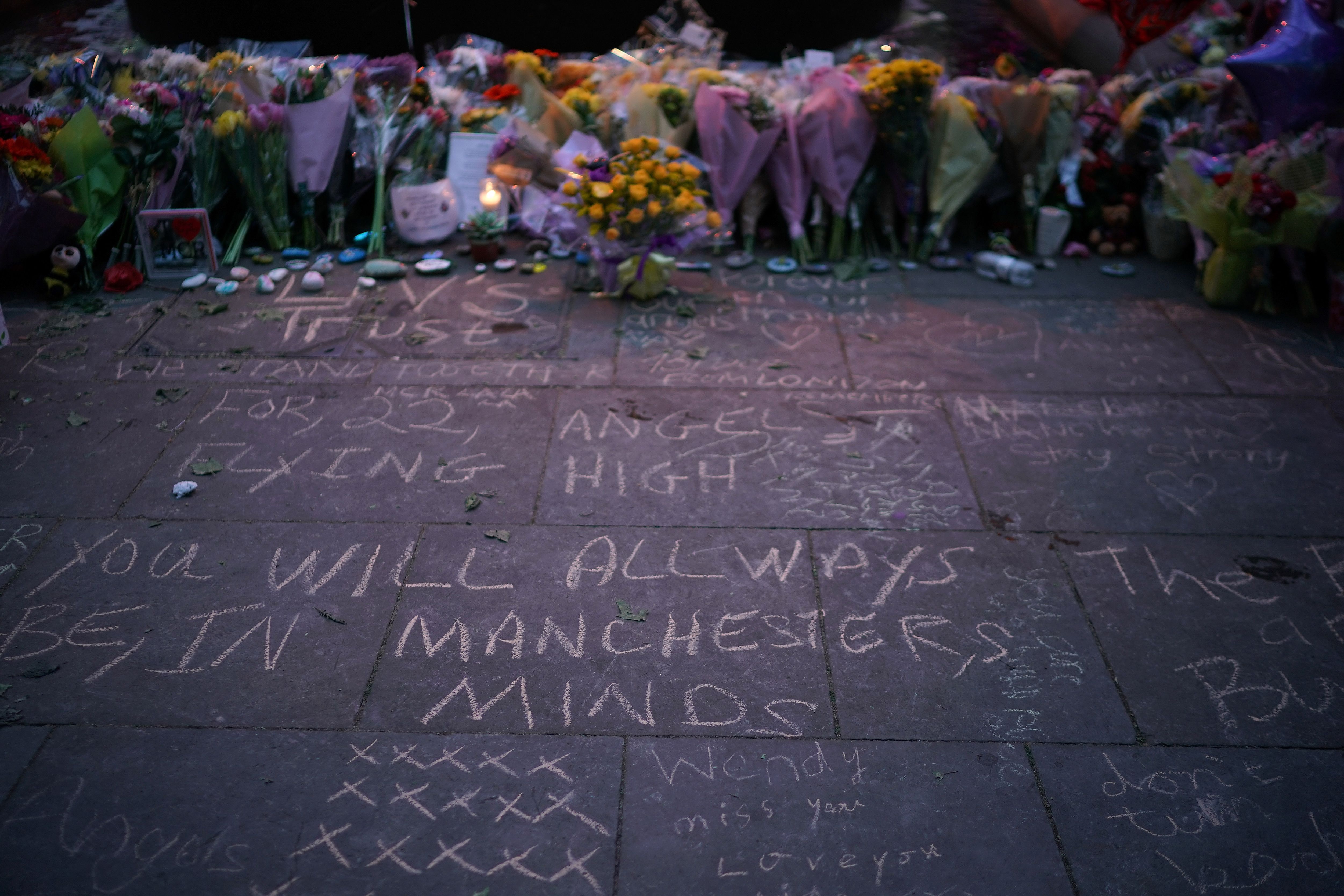Tribute Victims Manchester Arena | 25102018