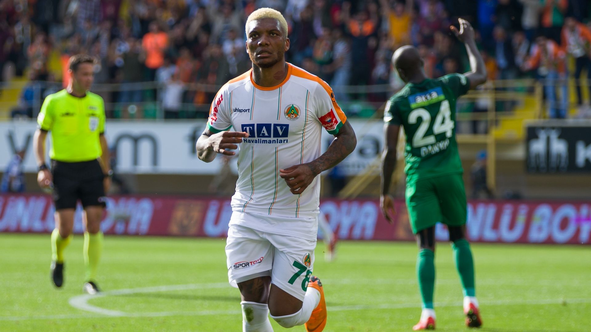 Junior Fernandes Alanyaspor Akhisarspor STSL 04082018