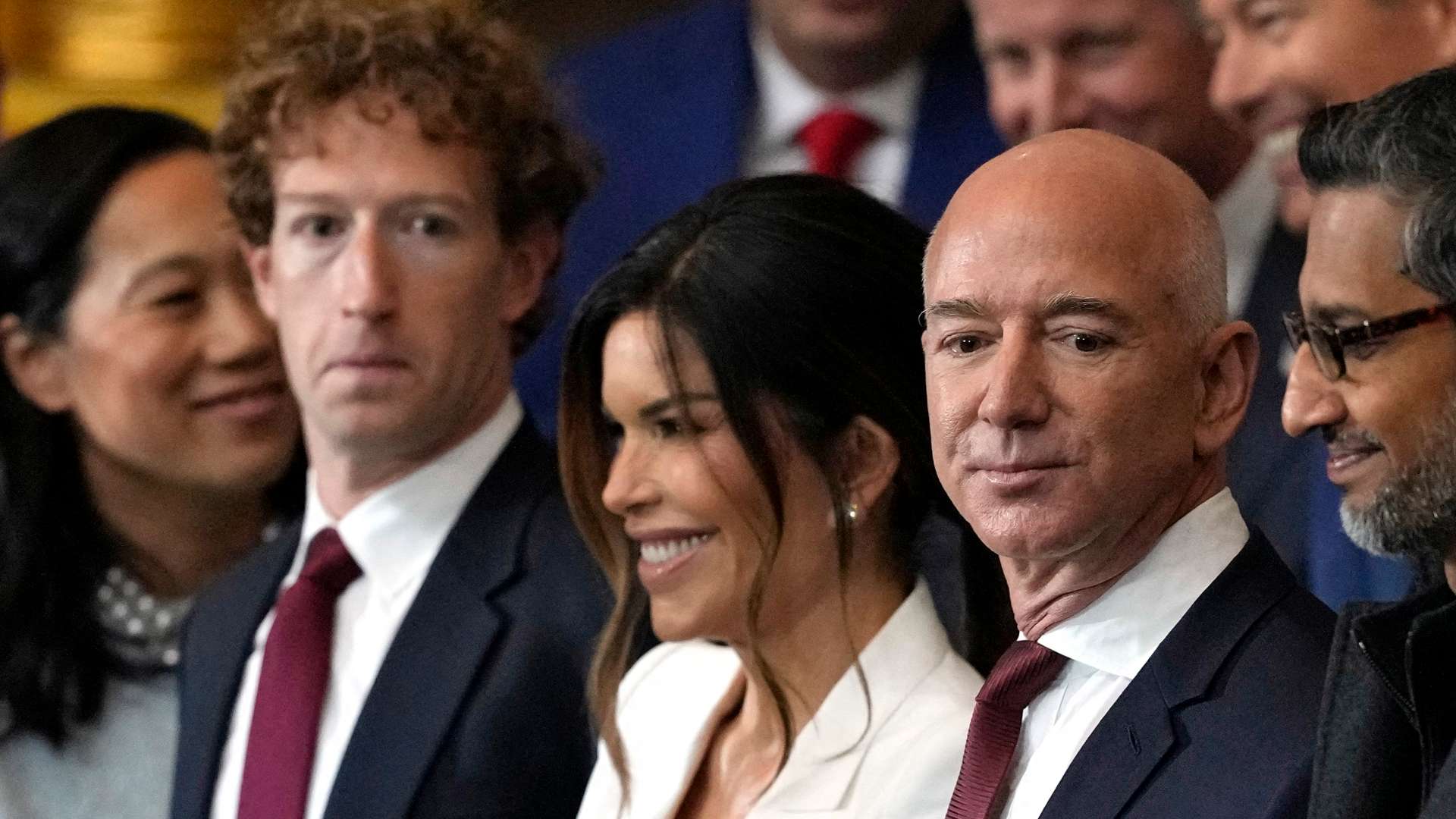 Mark Zuckerberg Jeff Bezos