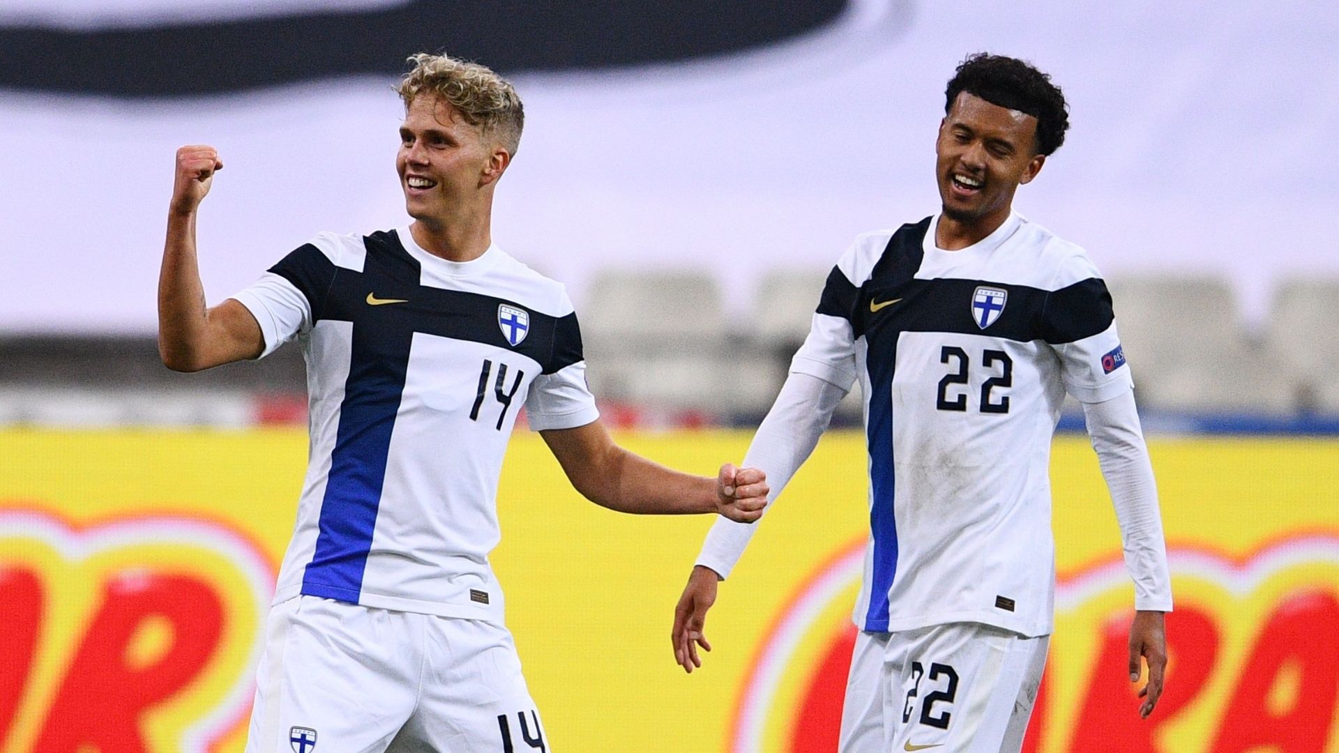 Finland celebrate Onni Valakari goal vs France 2020