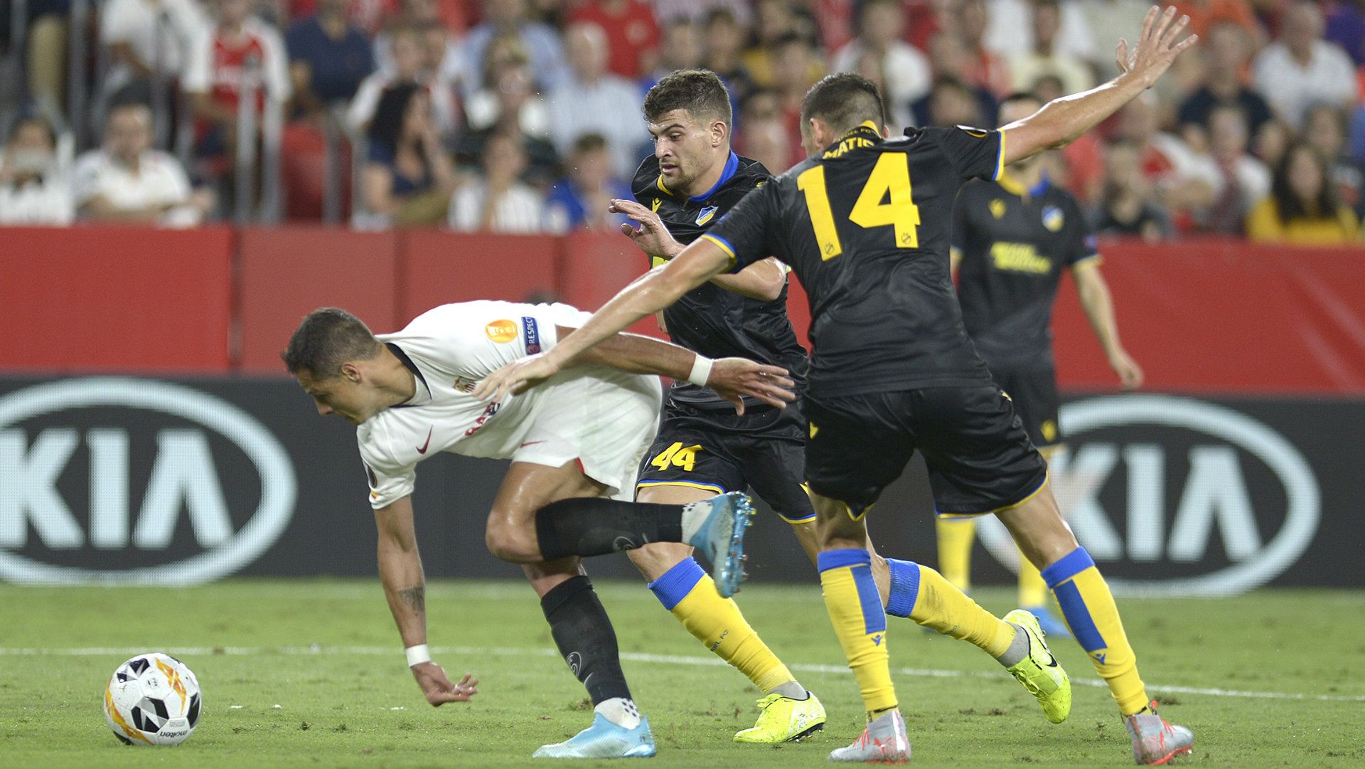 Chicharito Hernández Sevilla 031019