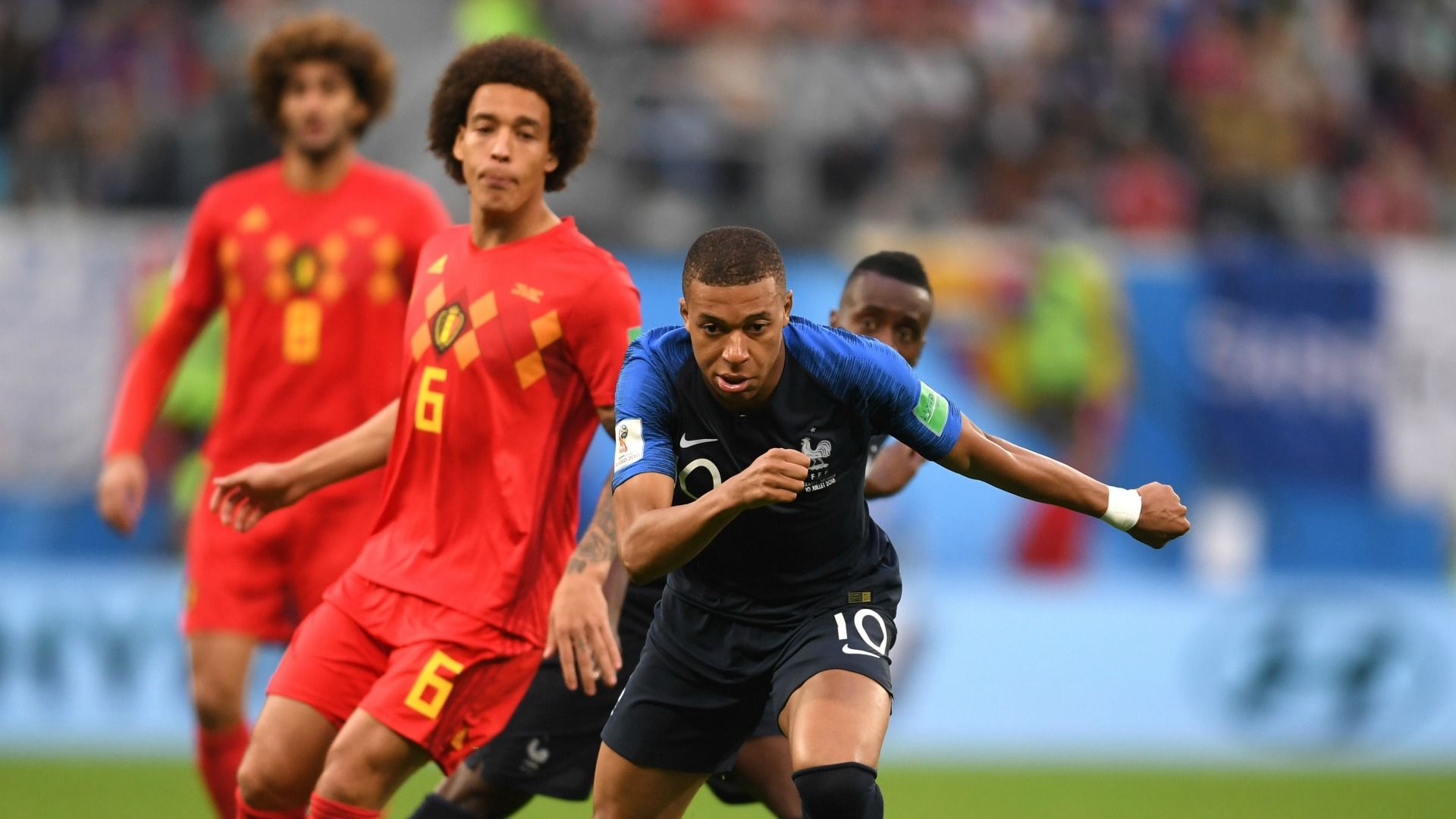 Kylian Mbappe, Axel Witsel