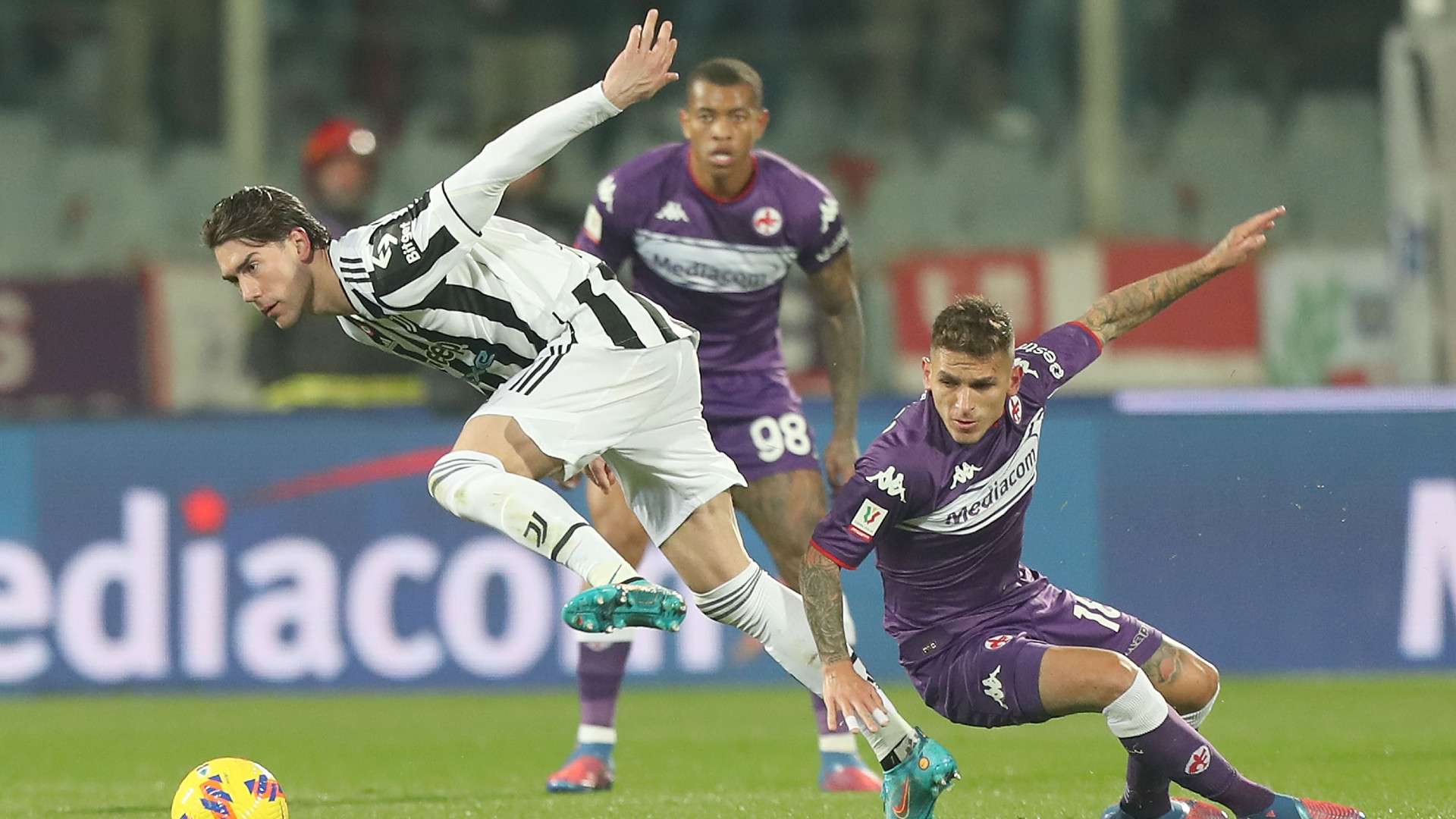 Dusan Vlahovic Torreira Fiorentina Juventus Coppa Italia