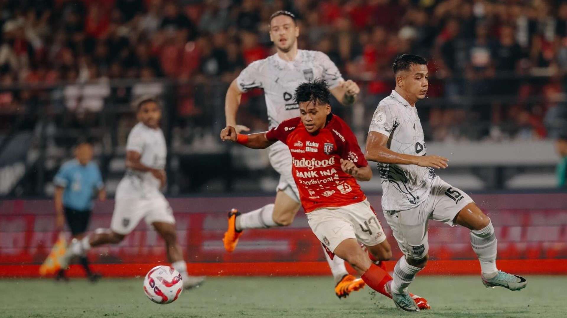 Bali United vs Borneo FC