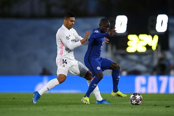 카세미루 vs 은골로 캉테