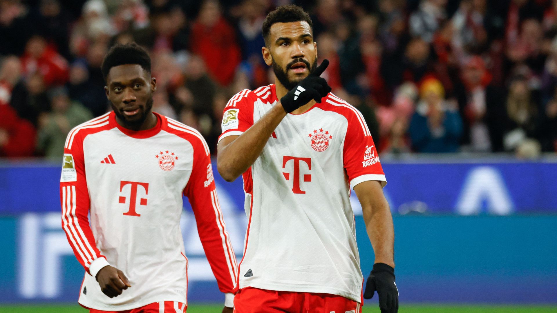 ERIC MAXIM CHOUPO-MOTING BAYERN MÜNCHEN BUNDESLIGA 11112023