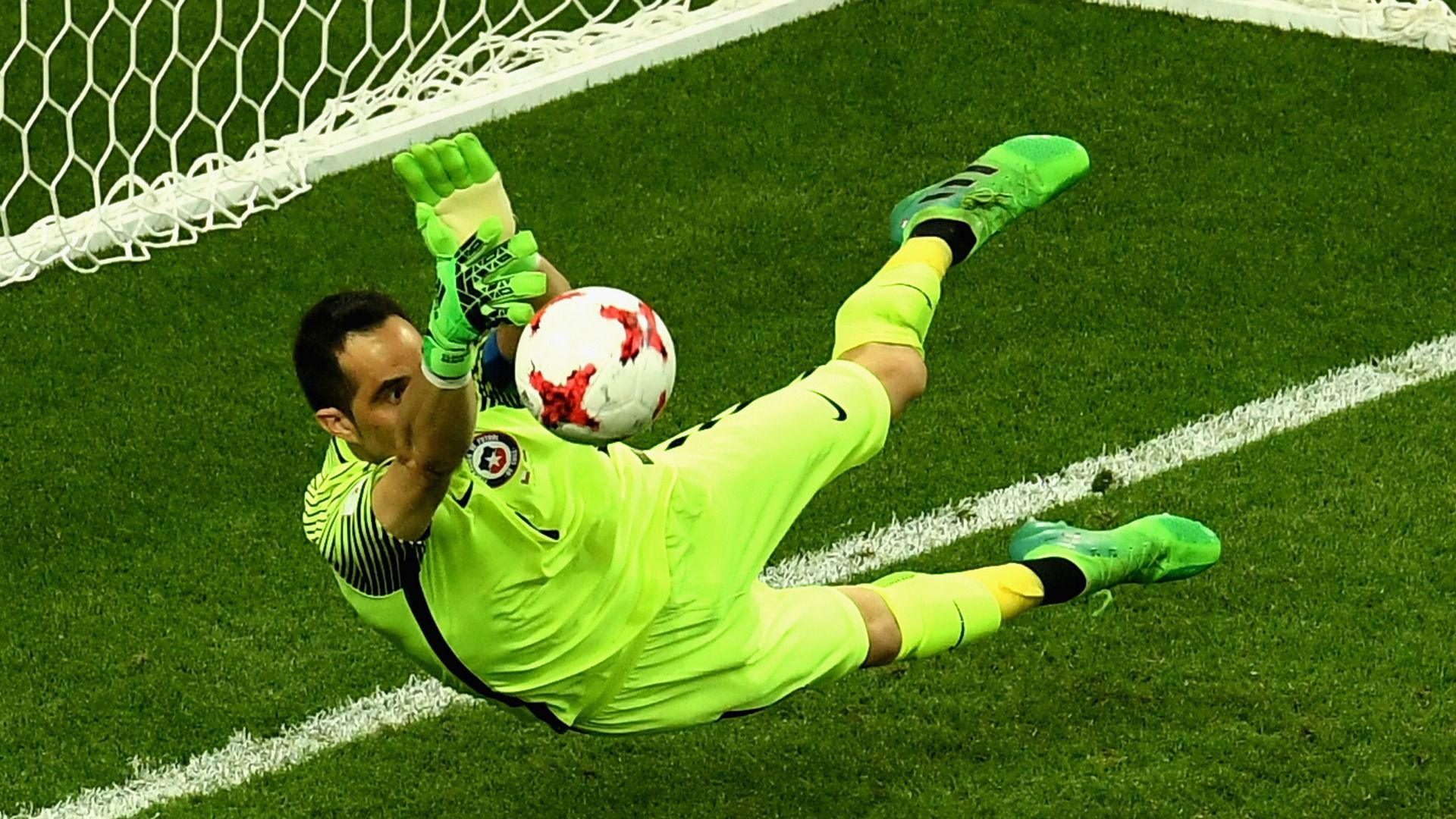 Claudio Bravo