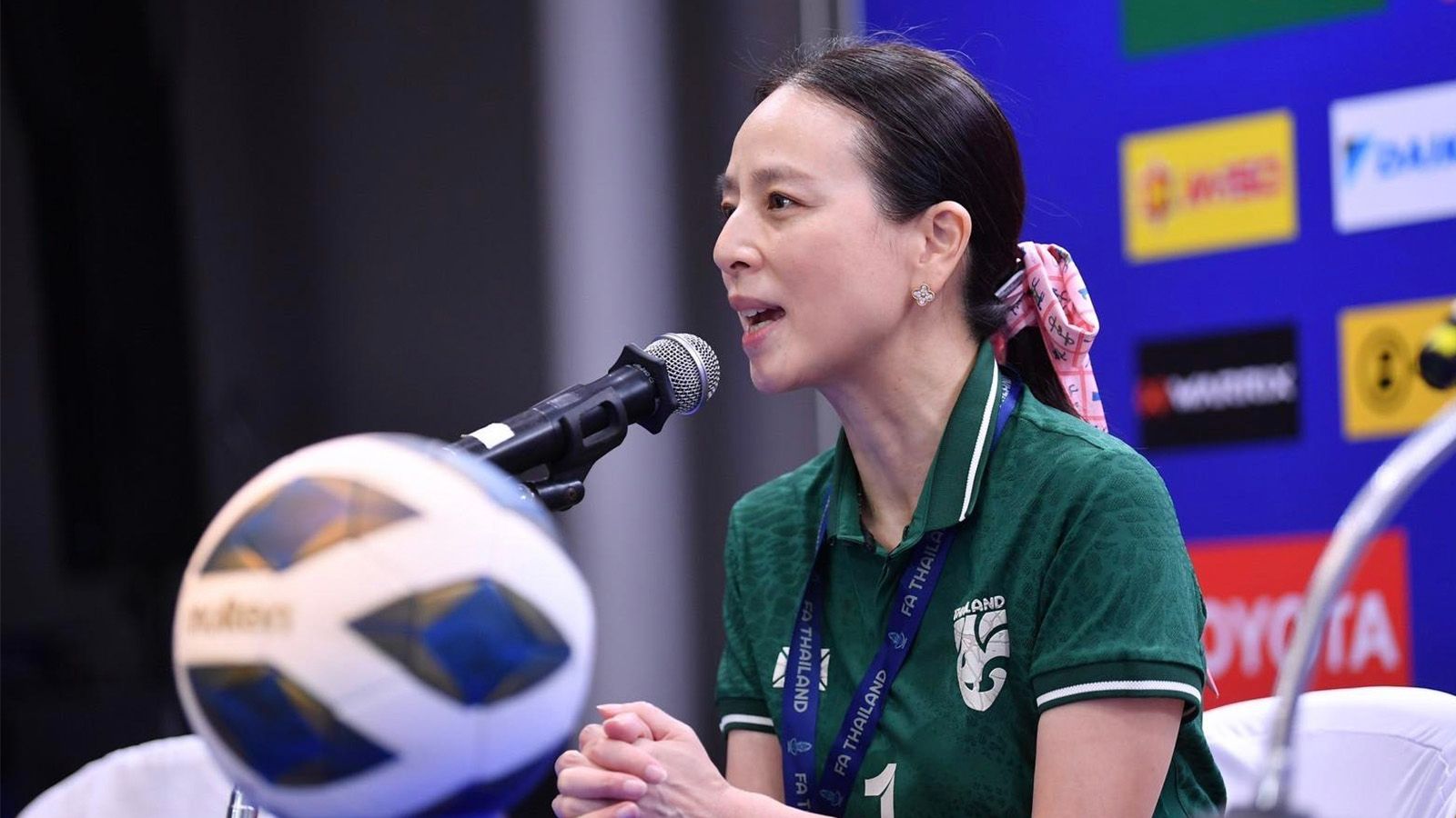 “มาดามแป้ง” นวลพรรณ ล่ำซำ