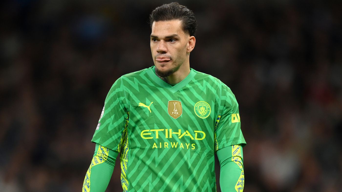 アグエロ　ジェズス　エデルソン　サネ　メンディ　デブライネ　グアルディオラサイン Ederson.jpeg?width=1400&