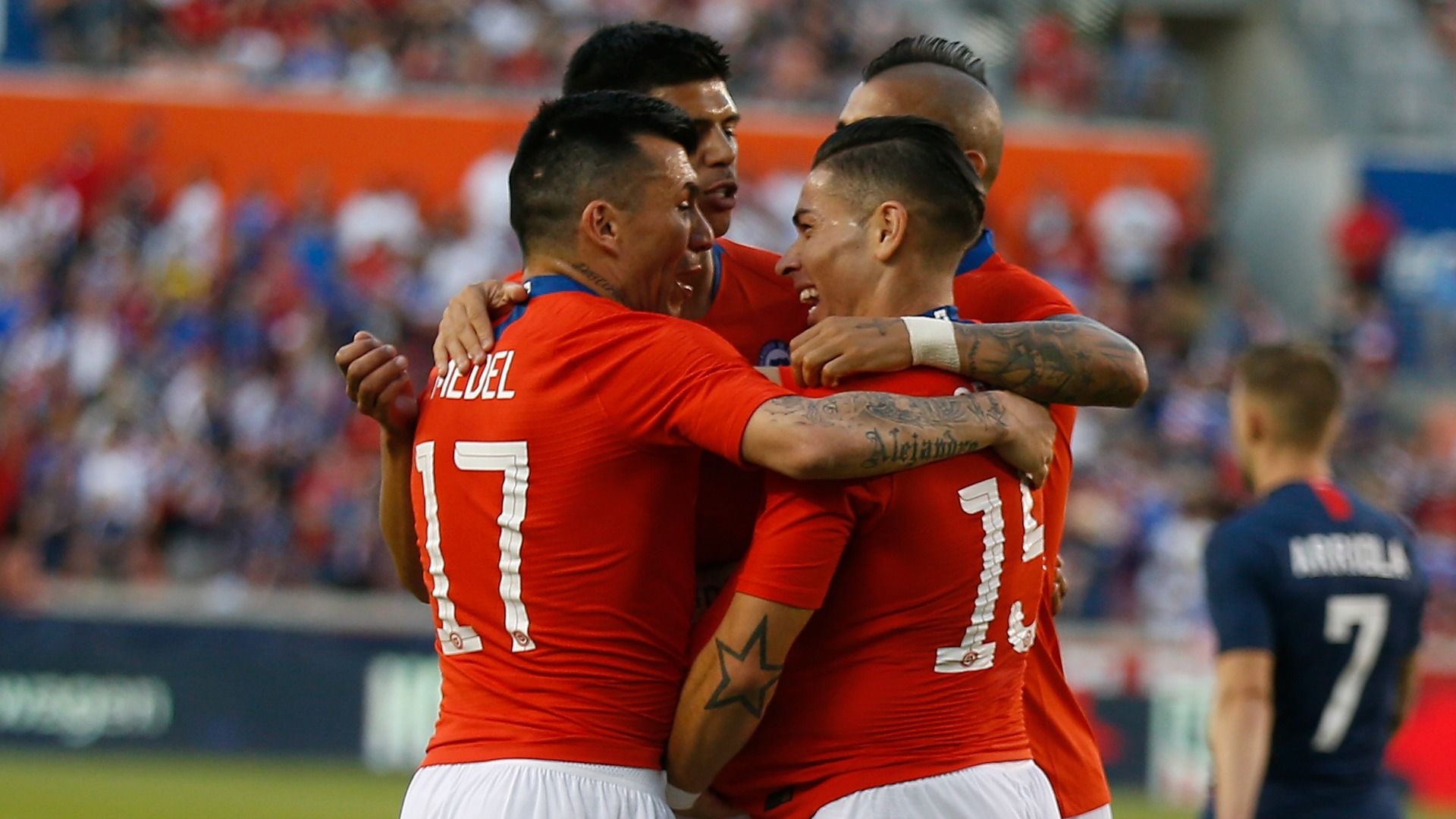 Gary Medel - Óscar Opazo