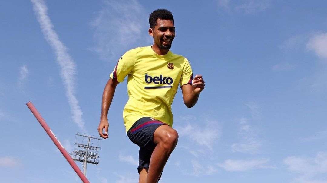 Matheus Fernandes Barcelona Training 2020