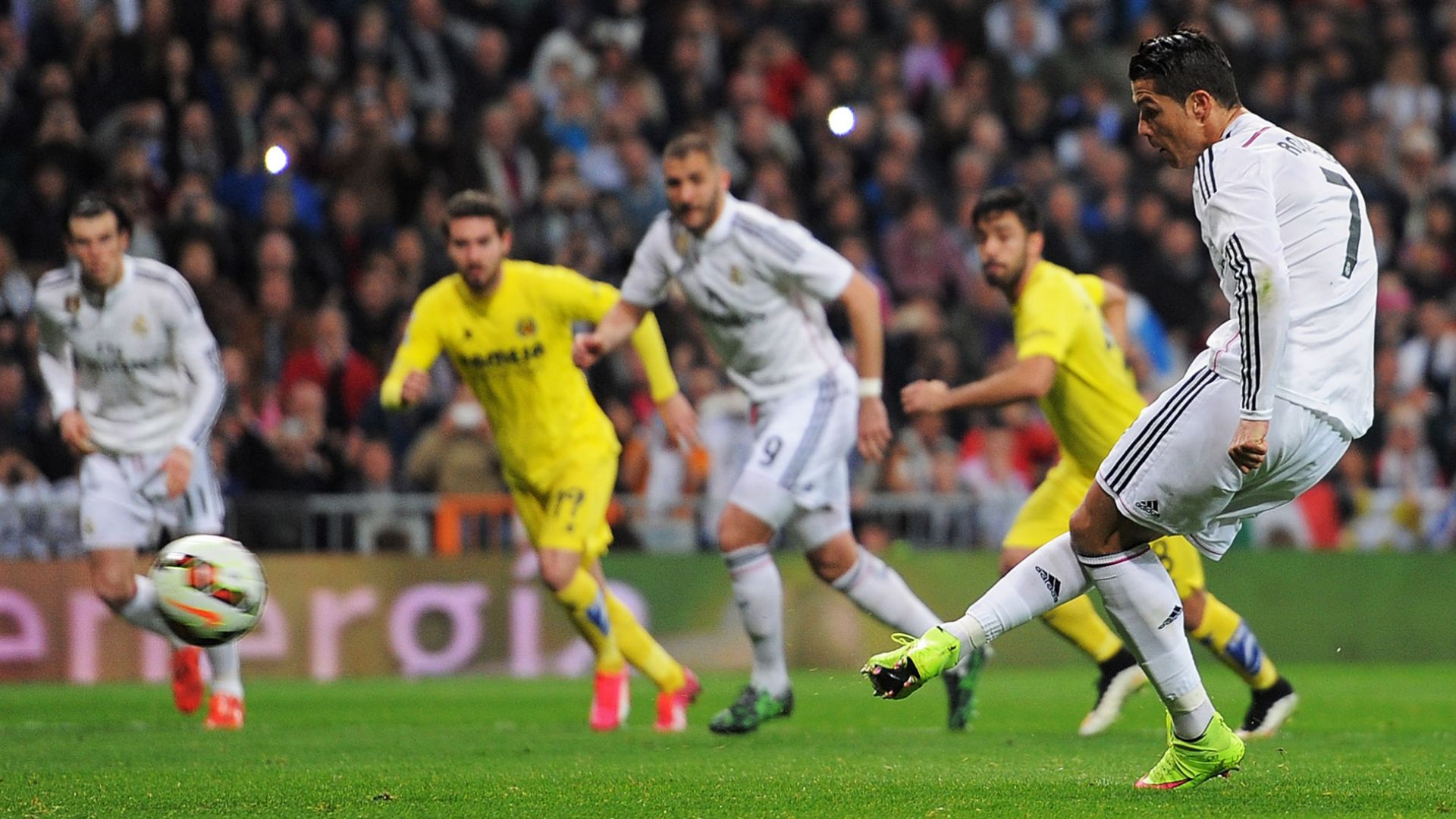 Cristiano Ronaldo Real Madrid penalty