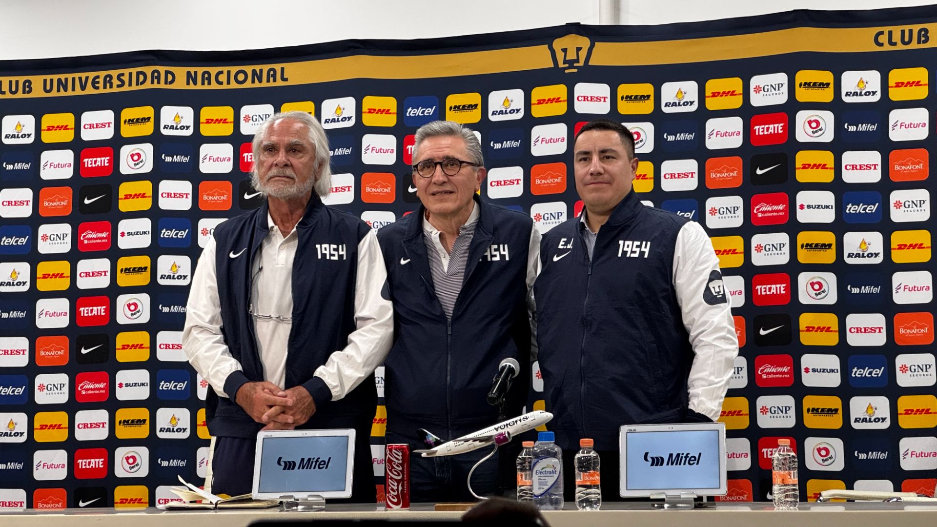 Efraín Juárez presentación Pumas