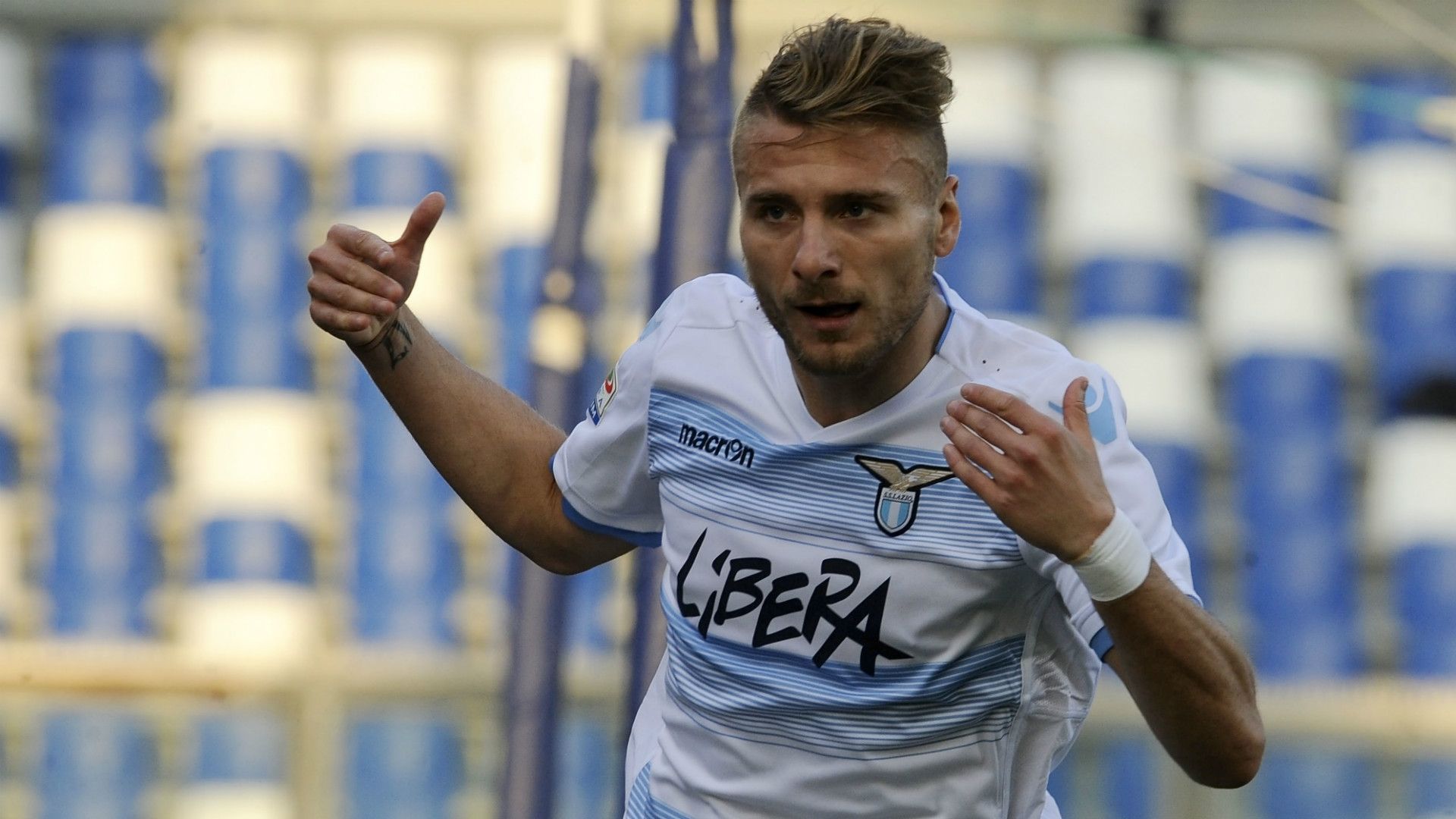 Ciro Immobile celebrating Sassuolo-Lazio Serie A 2017/04/01