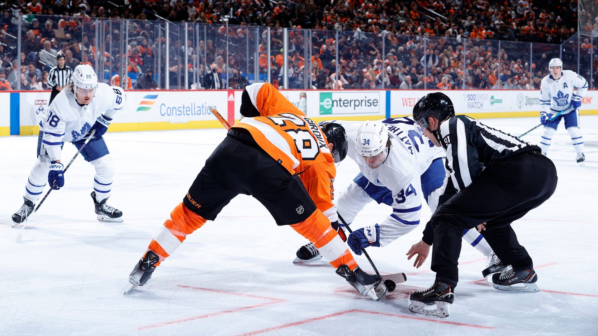 Maple leafs vs flyers - Claude Giroux #28