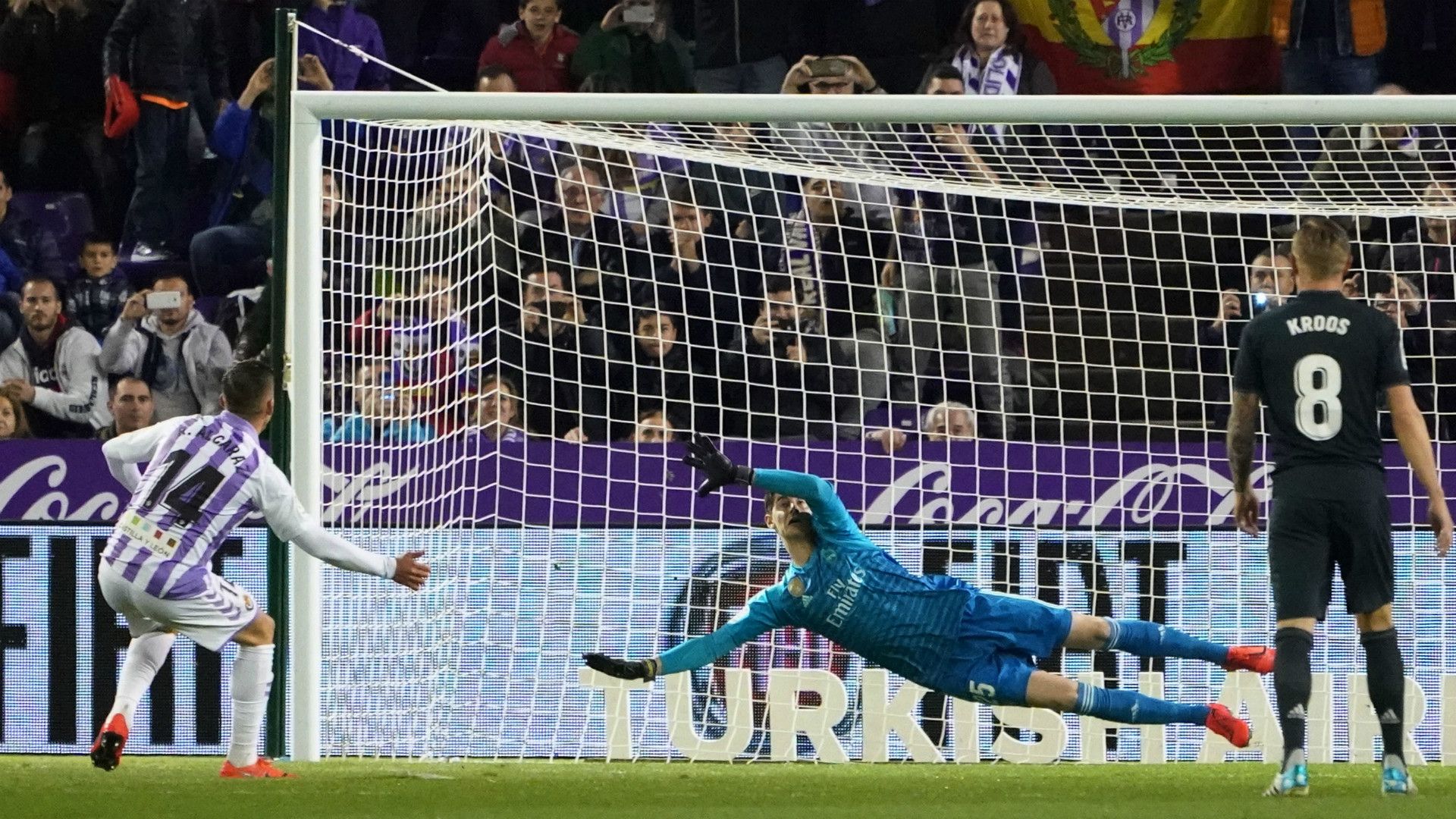 KROOS COURTOIS REAL VALLADOLID REAL MADRID LALIGA