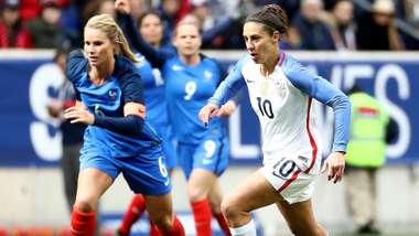 Carli Lloyd Amandine Henry USWNT USA France women