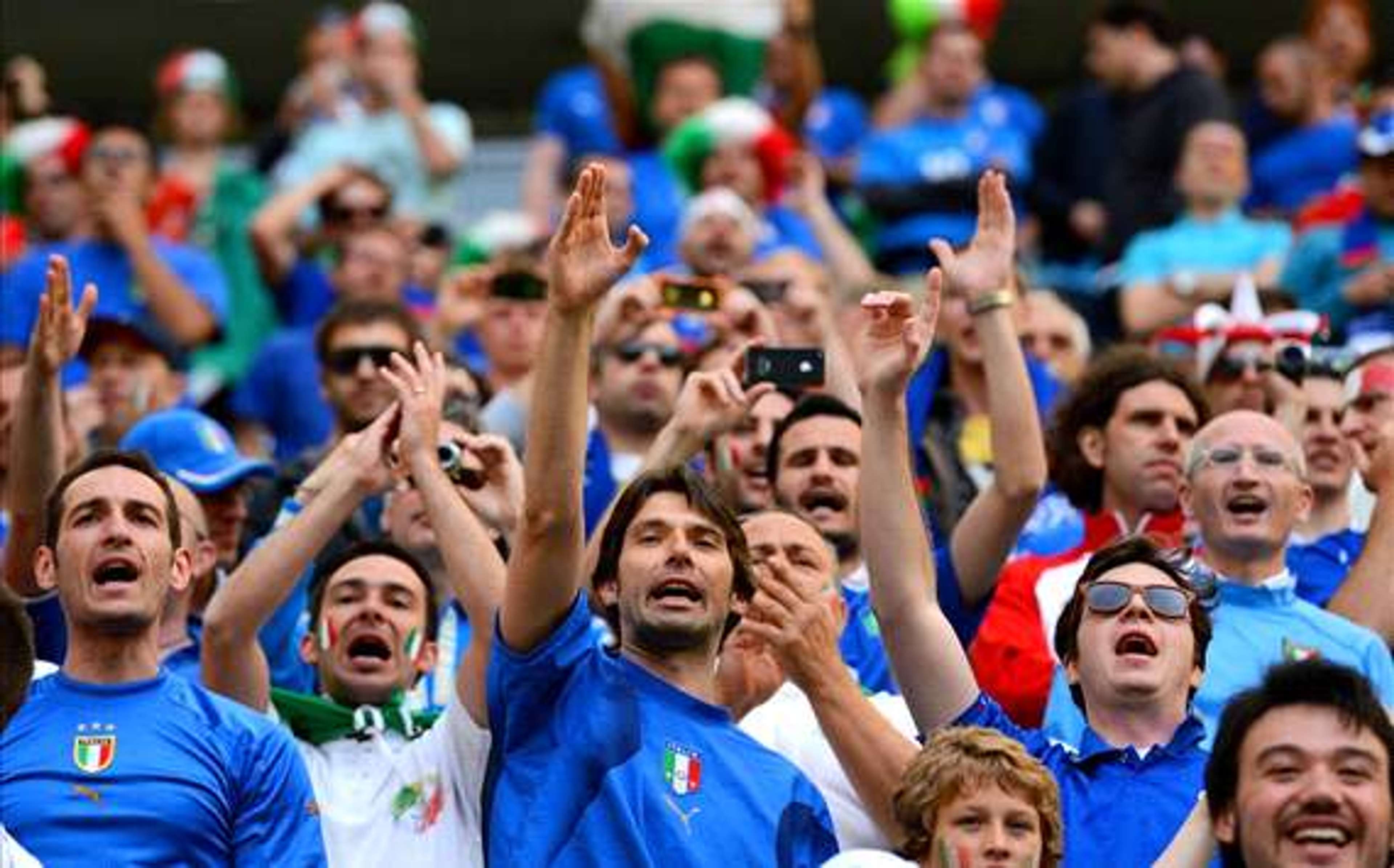 Italy fans Euro 2012