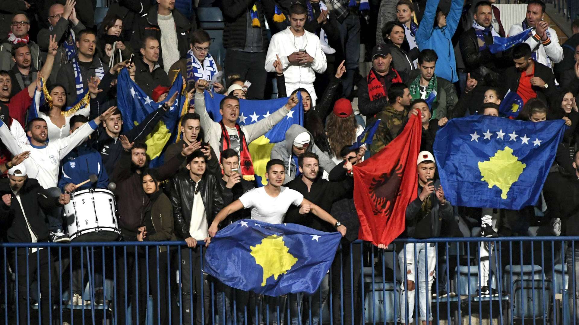 Kosovo Fans WCQ 05092016