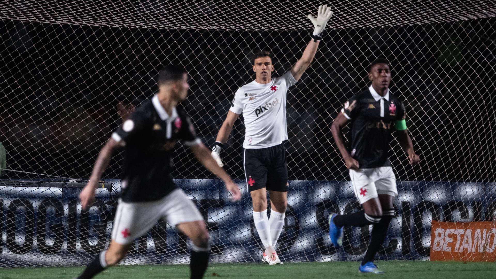 Léo Jardim Vasco Fortaleza