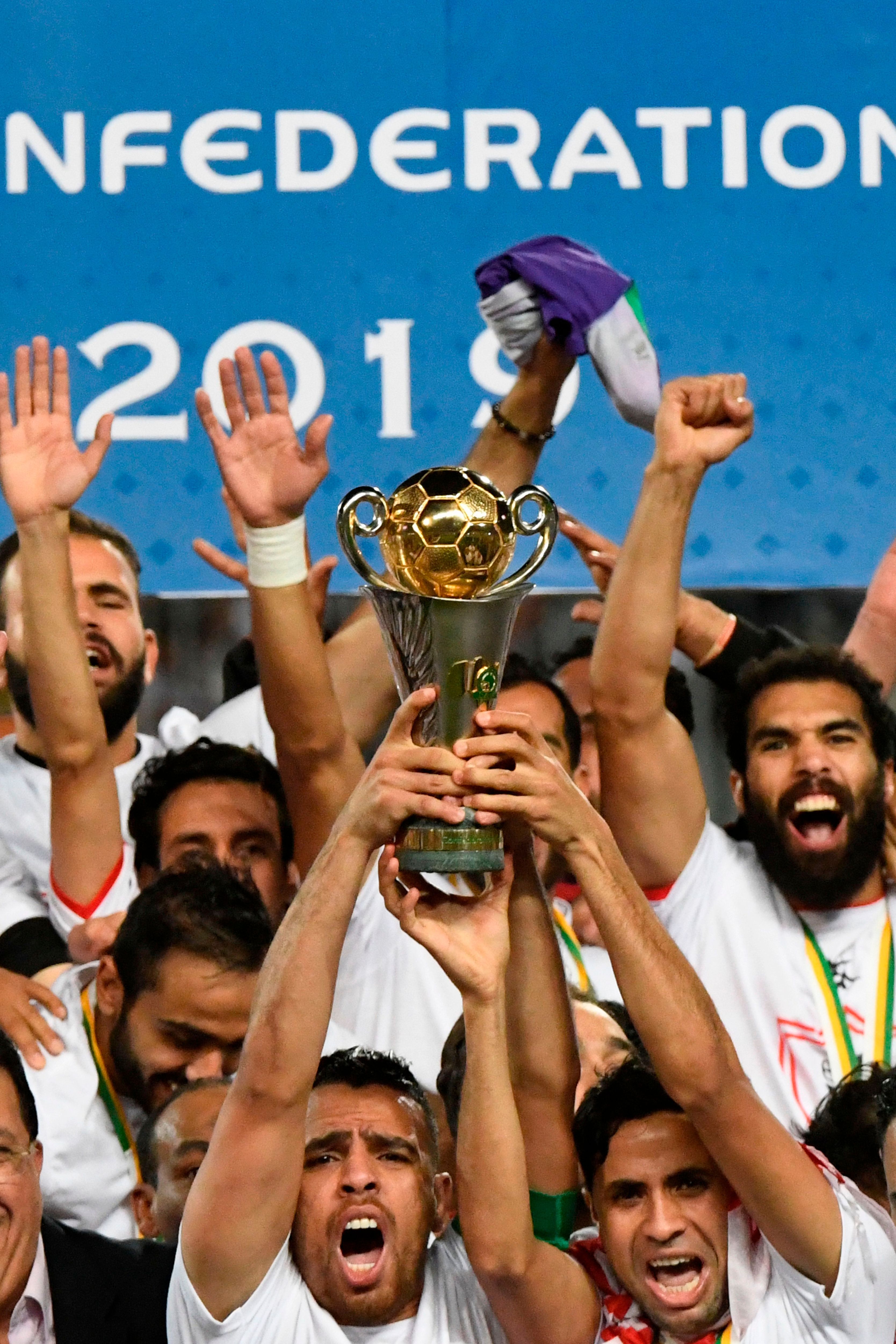 الزمالك بطل الكونفدرالية