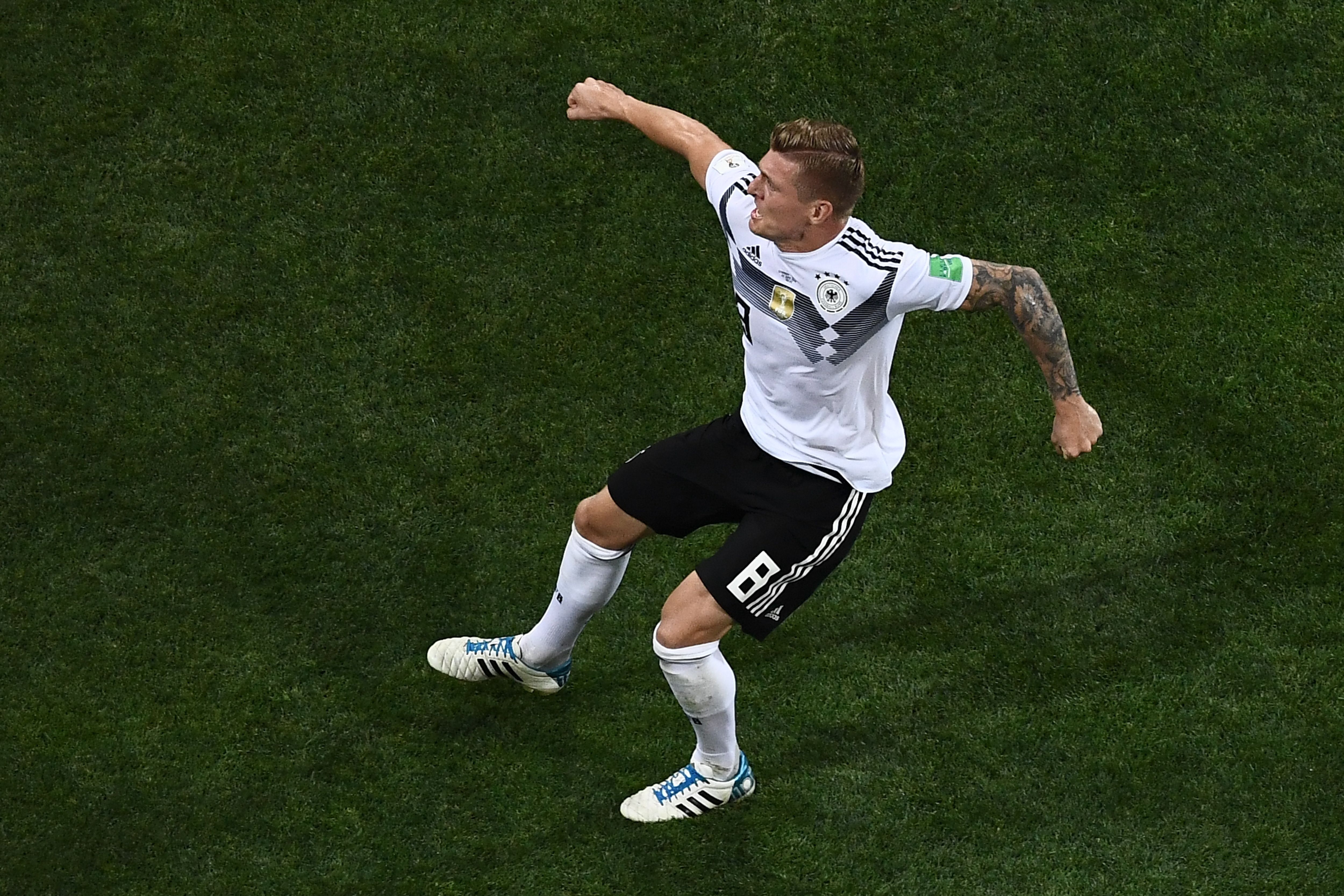 Germany Sweden Kroos' goal reaction