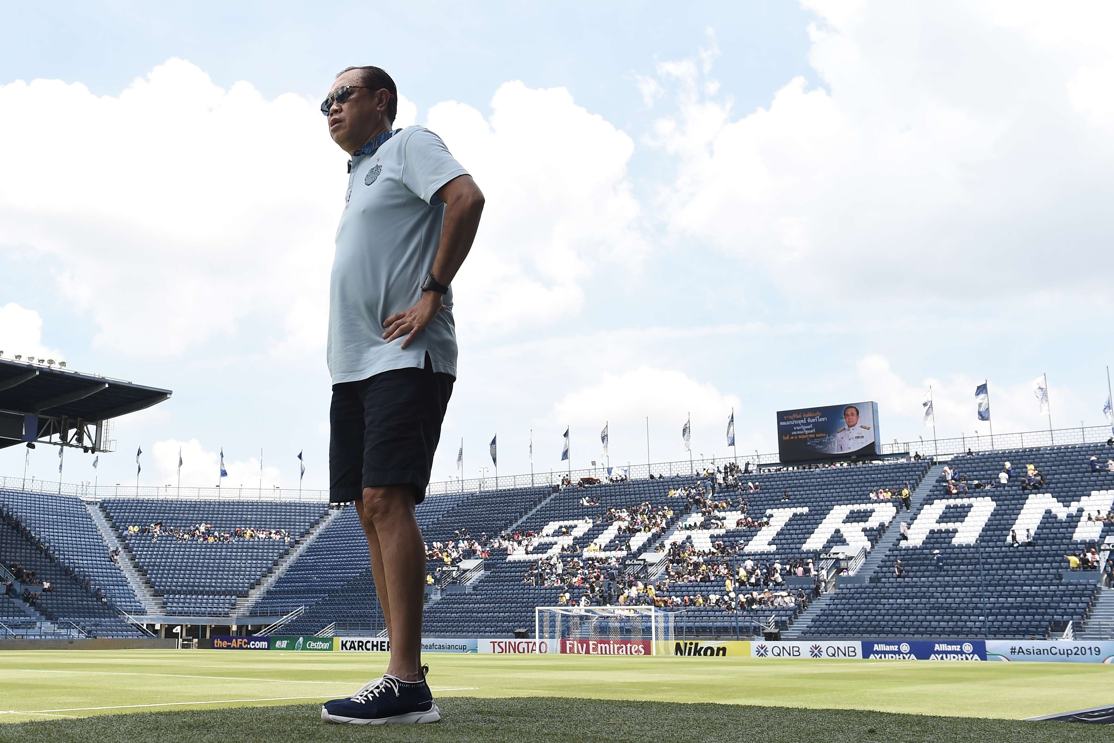 เนวิน ชิดชอบ