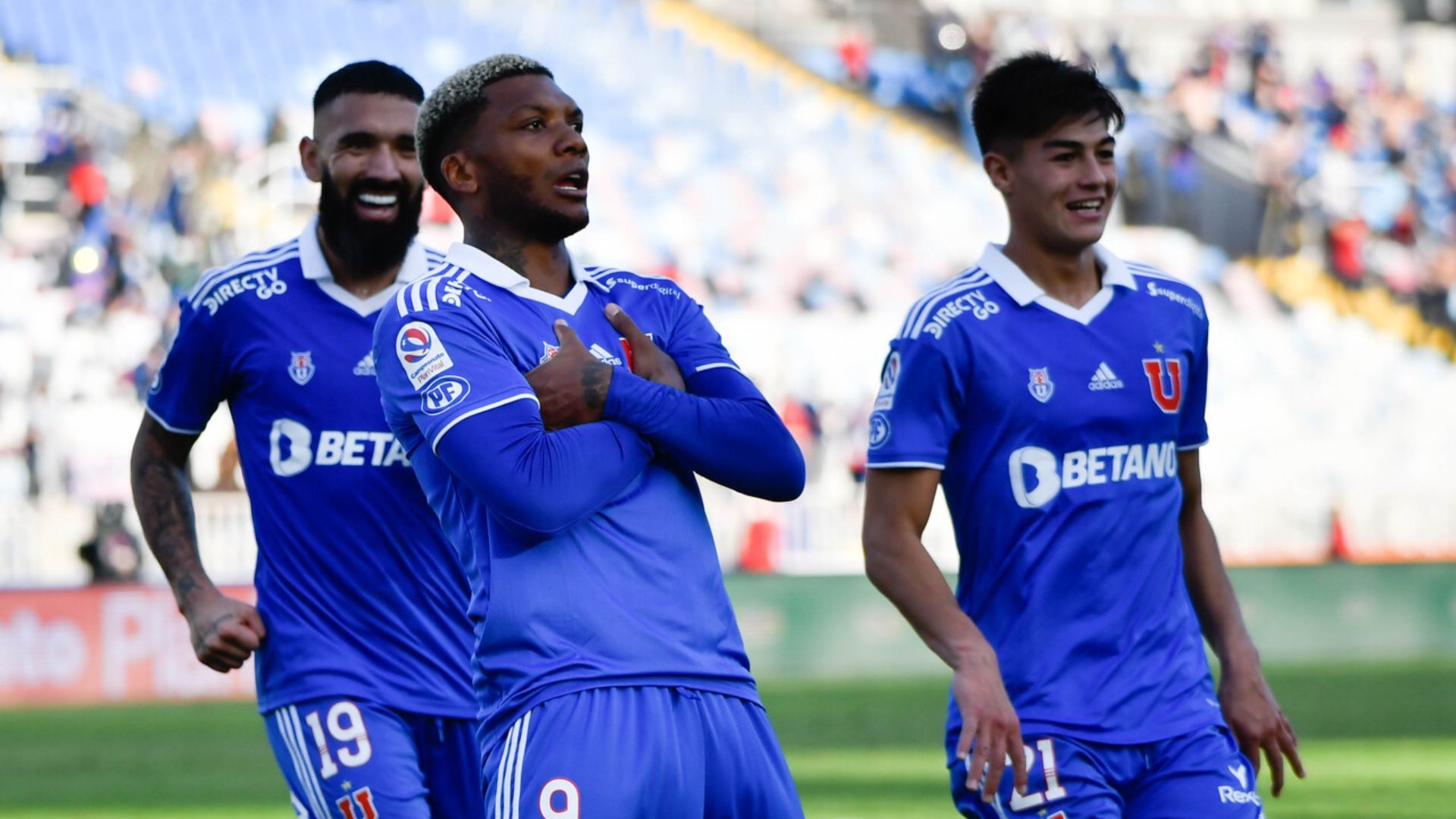 Junior Fernandes Universidad de Chile