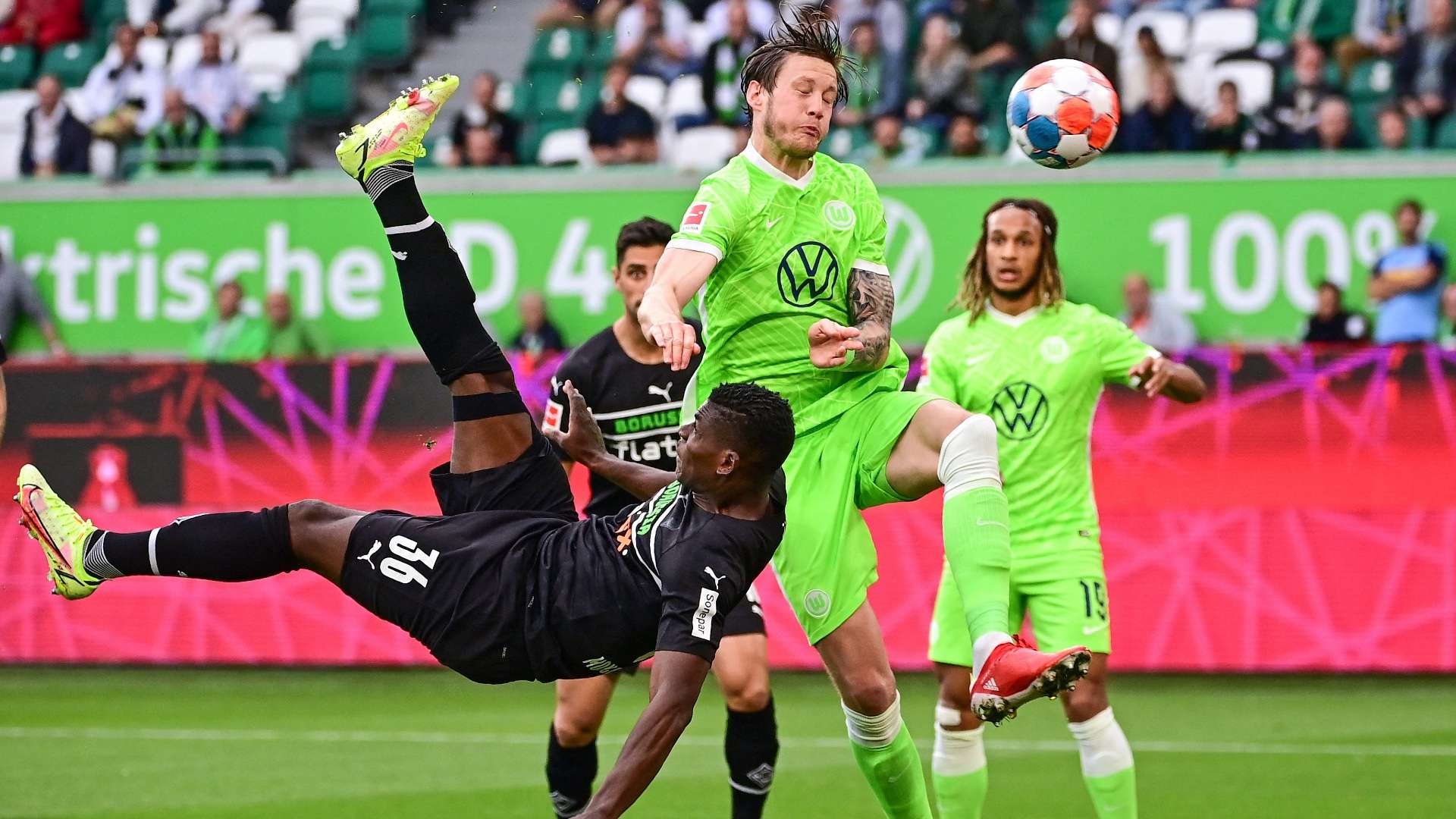 Breel Embolo Wolfsburg Borussia Monchengladbach 2021