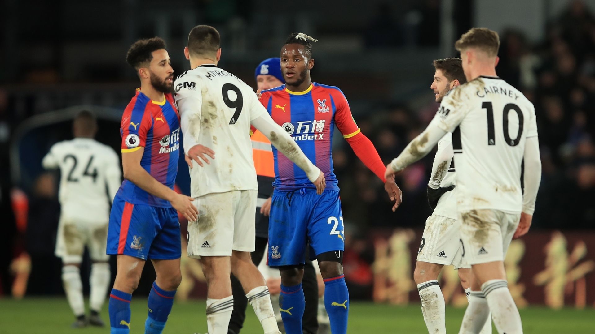 Michy Batshuayi - Crystal Palace v Fulham : 2019
