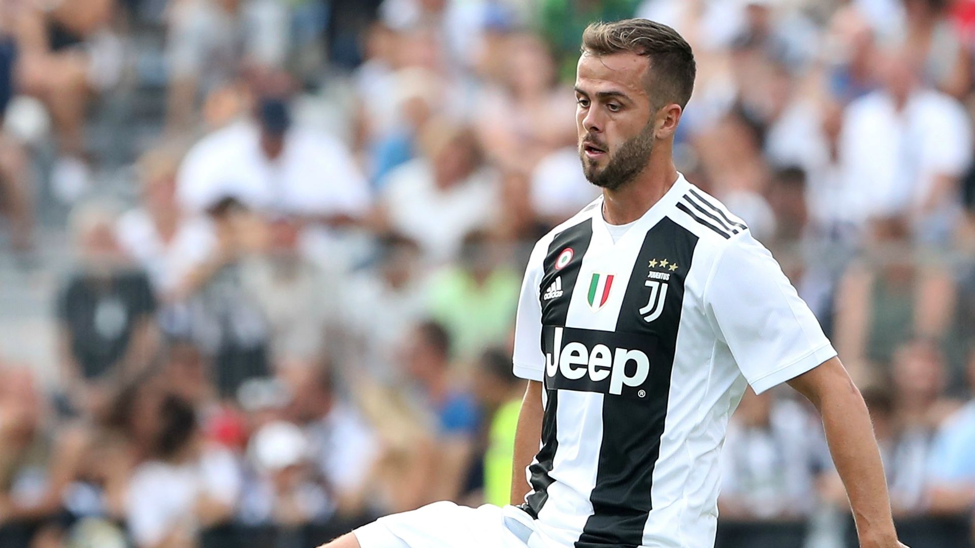 Miralem Pjanic Juventus Serie A 08122018