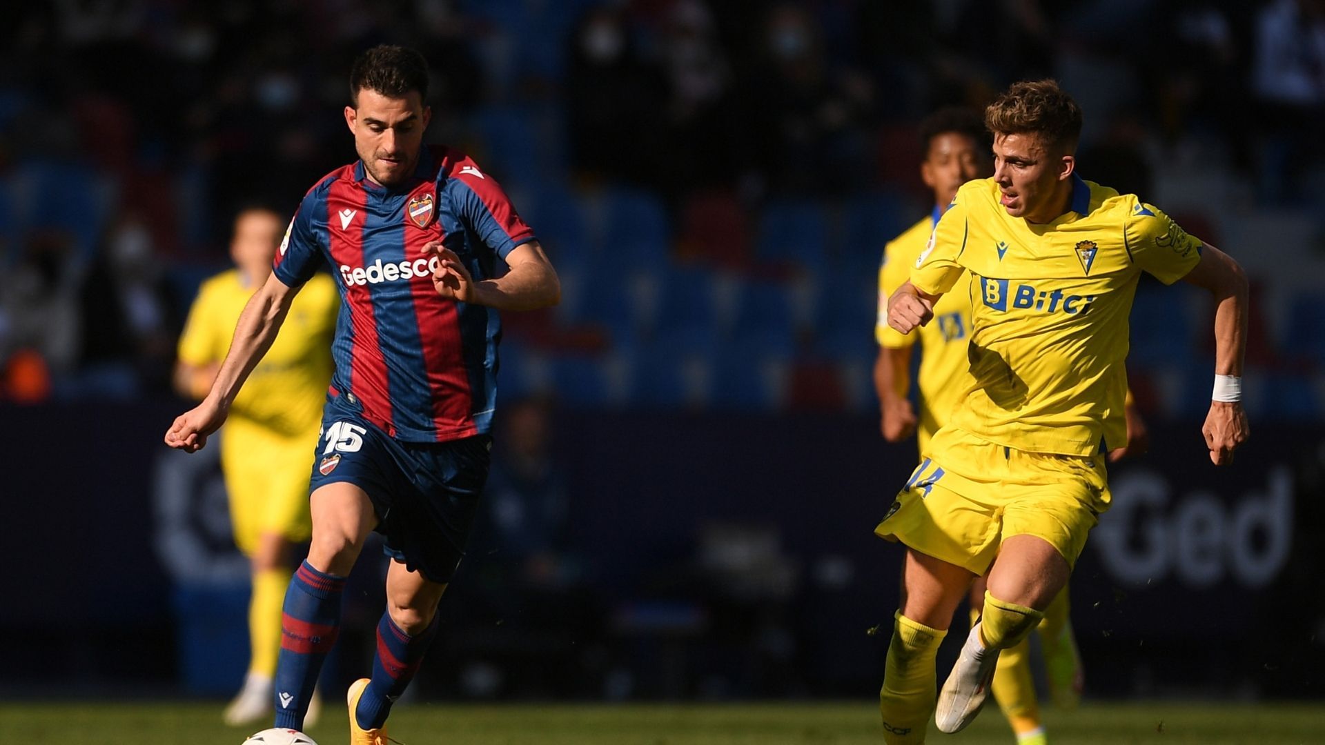 LEVANTE CADIZ 22012022