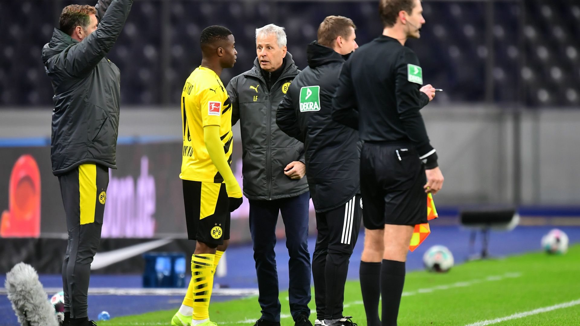 Youssoufa Moukoko Dortmund 2020