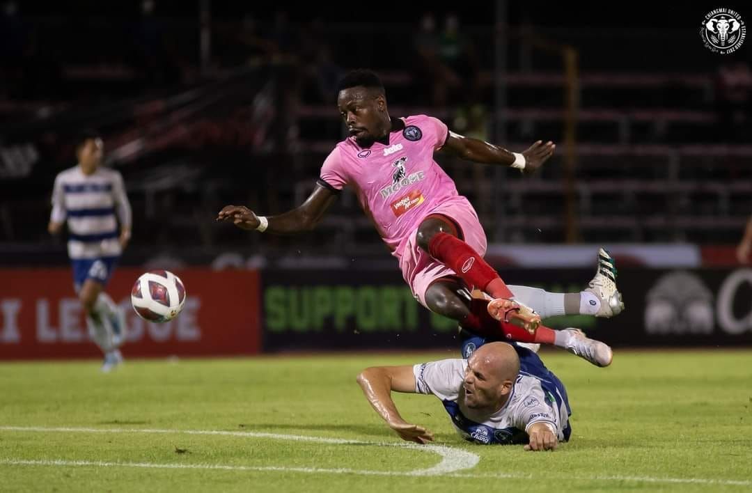 ยานนิค โบลี