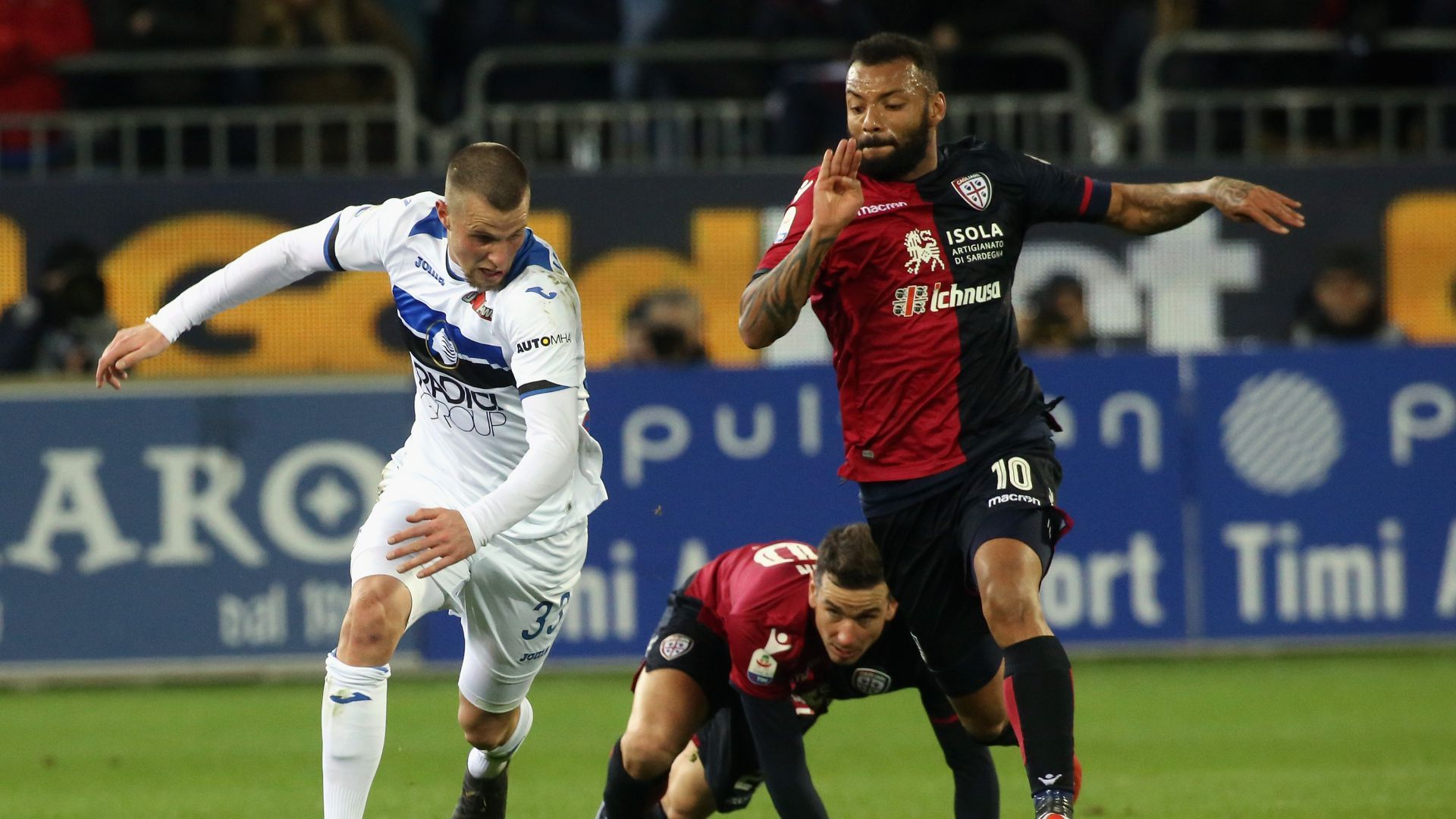 Hans Hateboer Joao Pedro Cagliari Atalanta Serie A