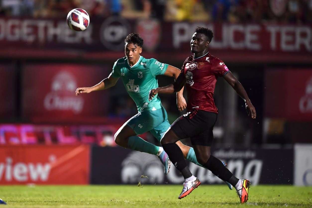 โปลิศ เทโร - บีจี ปทุม