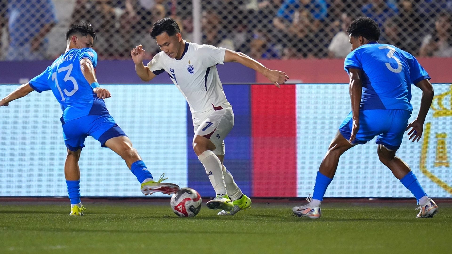 สุภโชค สารชาติ