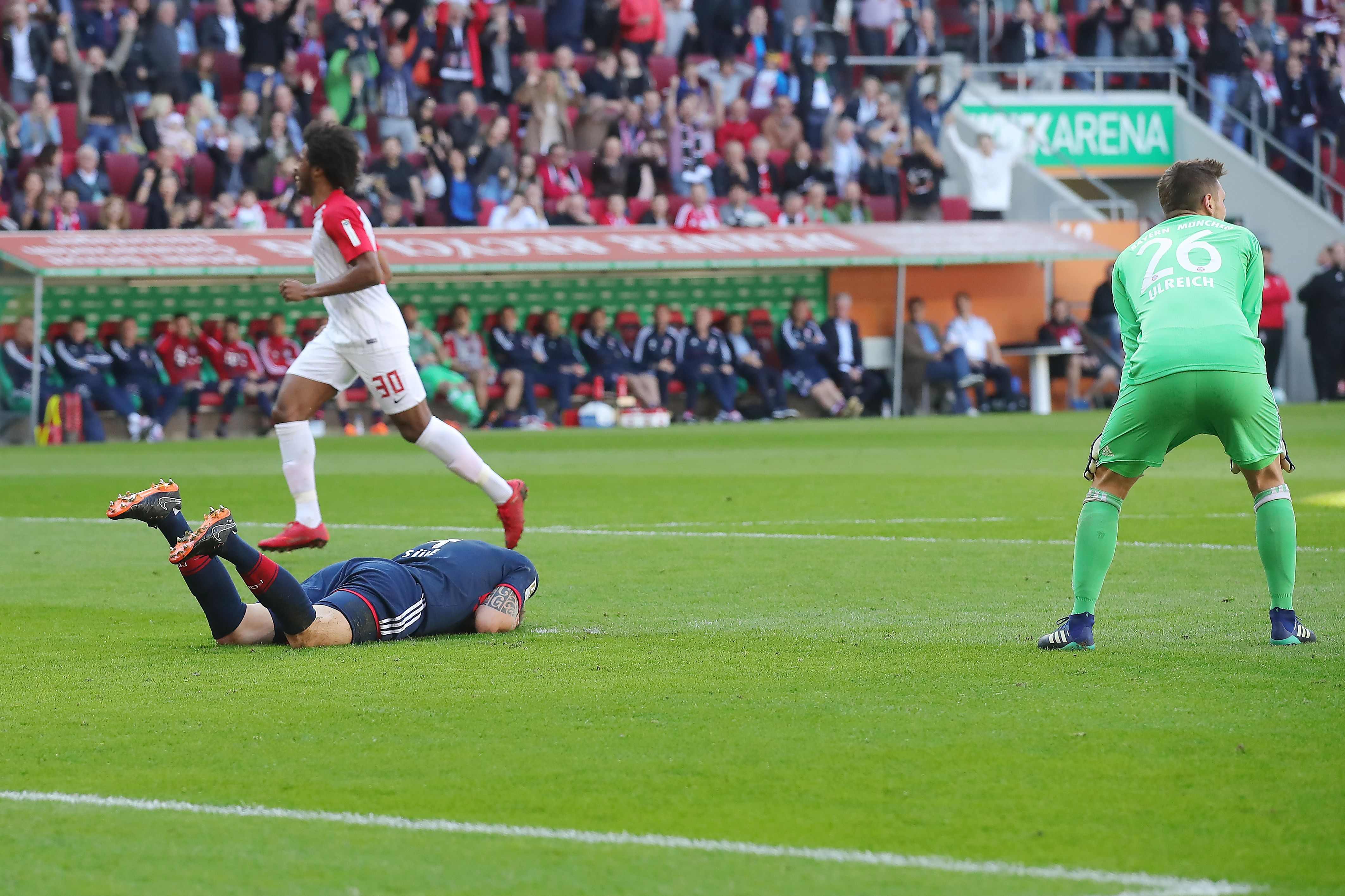 Augsburg vs Bayern