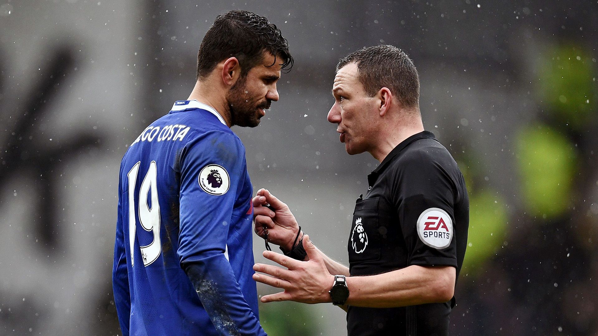 Diego Costa Chelsea referee 12022017