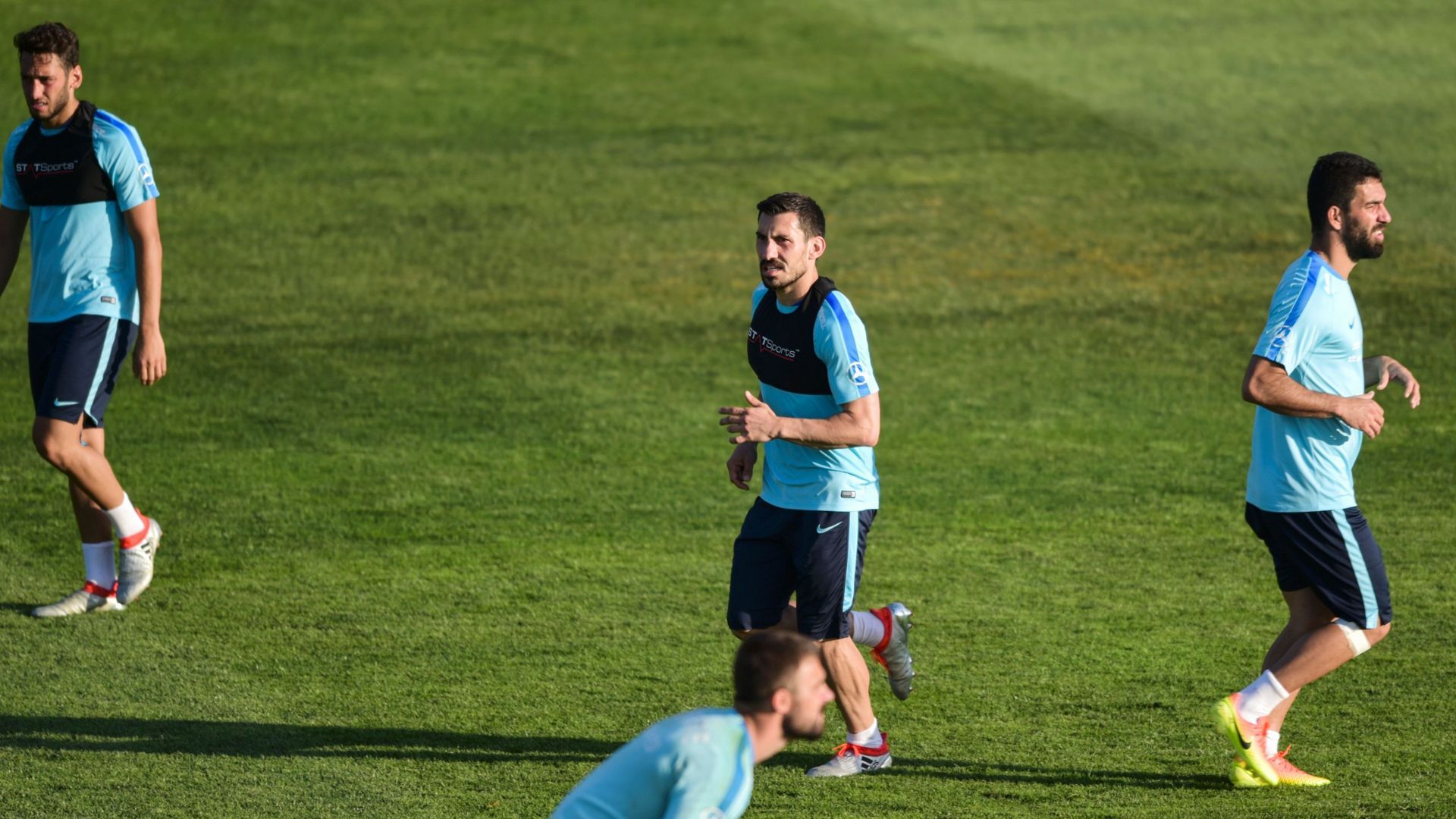 Sener Ozbayrakli Turkey 040916