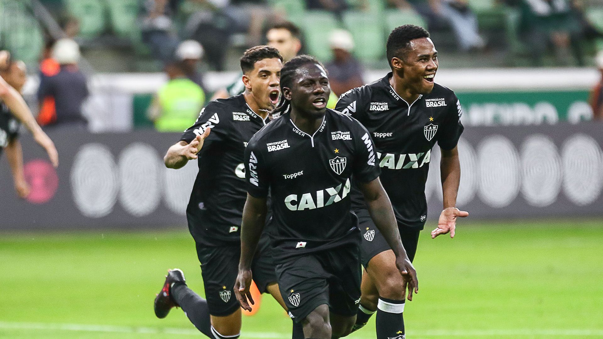 Yimmi Chara Elias Palmeiras Atletico-MG Brasileirao Serie A 22072018