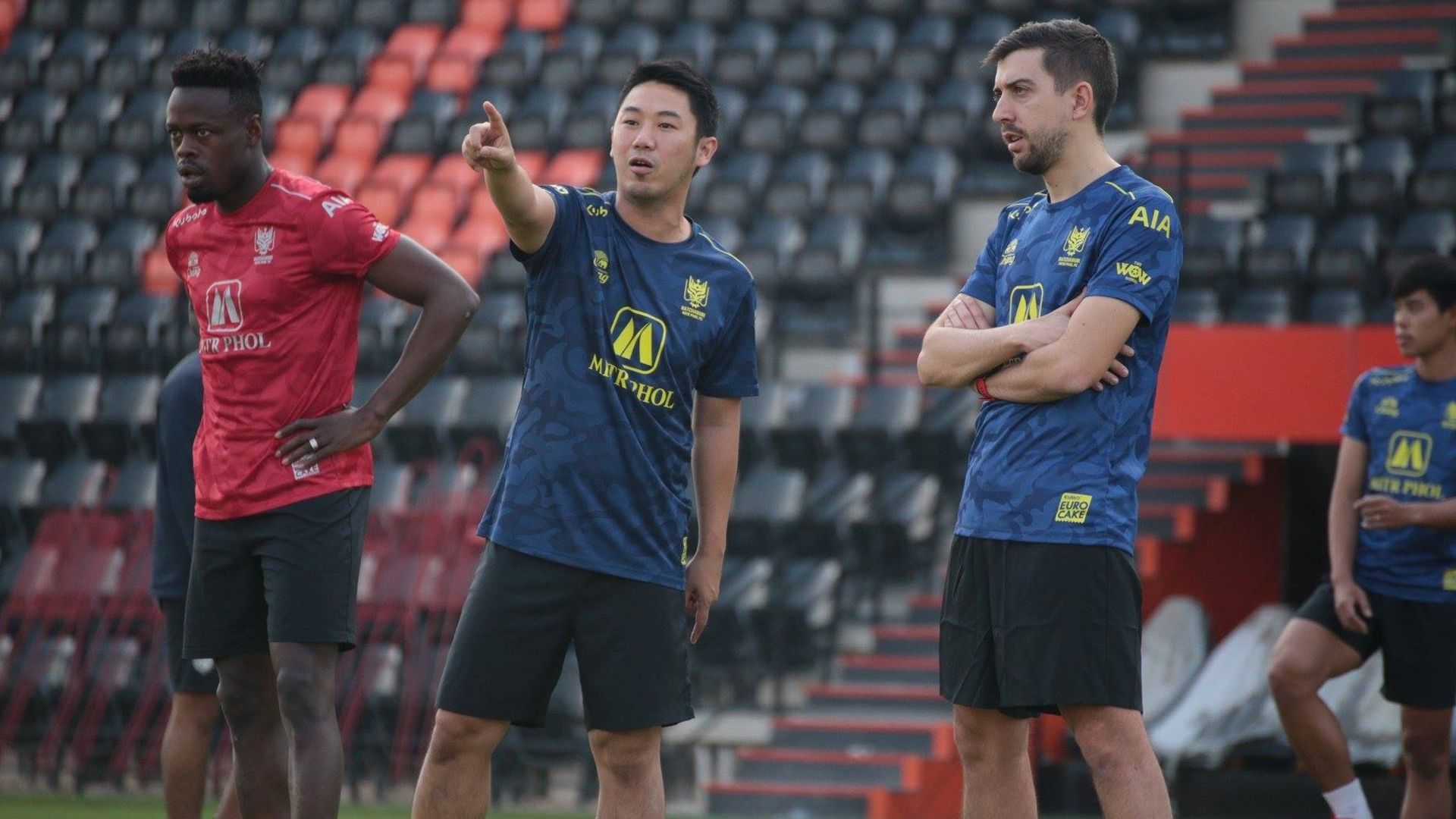 ธนวัชร์ นิติกาญจนา, Francesc Bosch