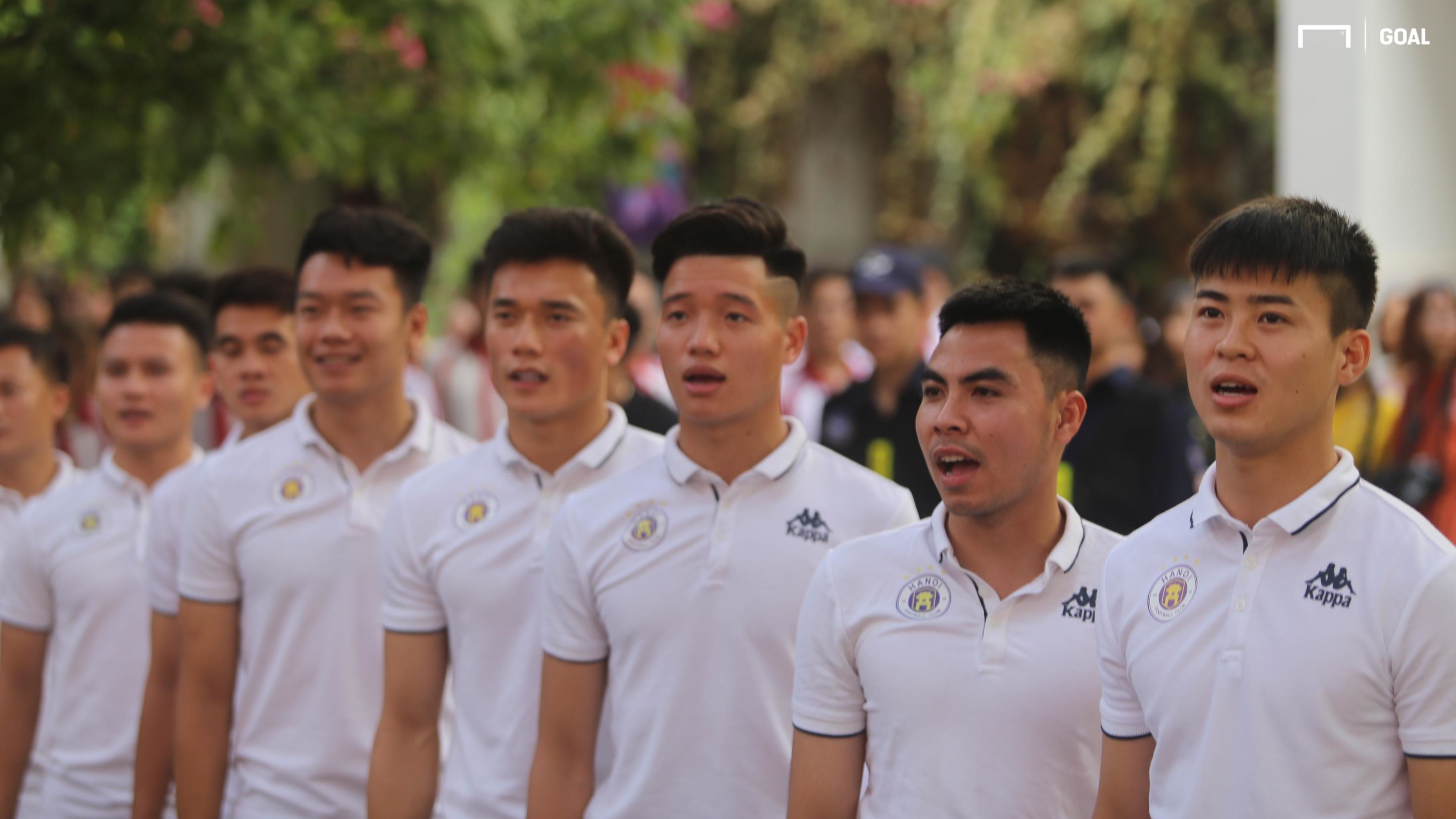 Ha Noi Football Club joining Strong Vietnam event at Nam Trung Yen School | 21 October 2019