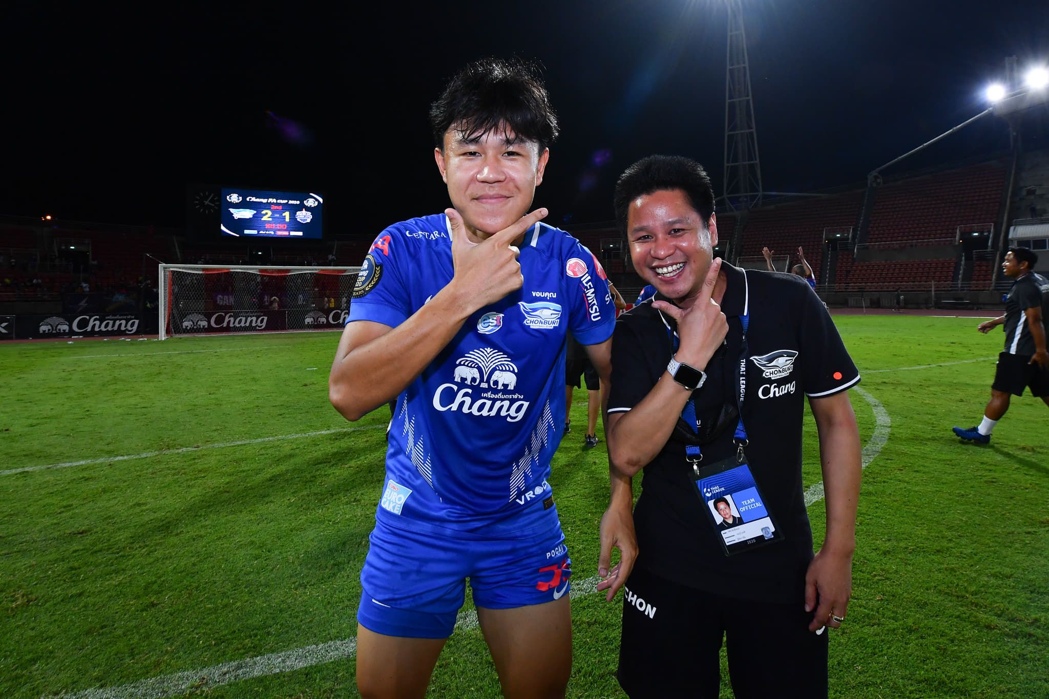 ศศิศ สิงห์โตทอง