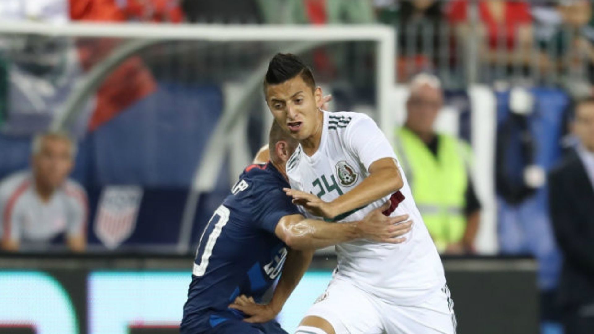 México Roberto Alvarado